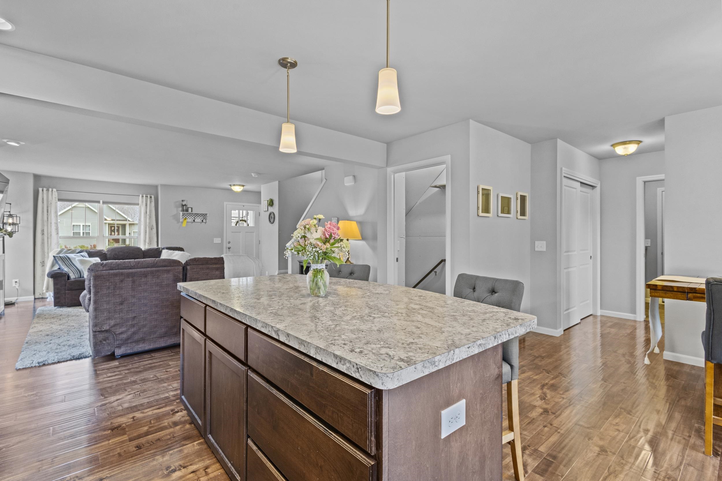 4802 Catalina Parkway