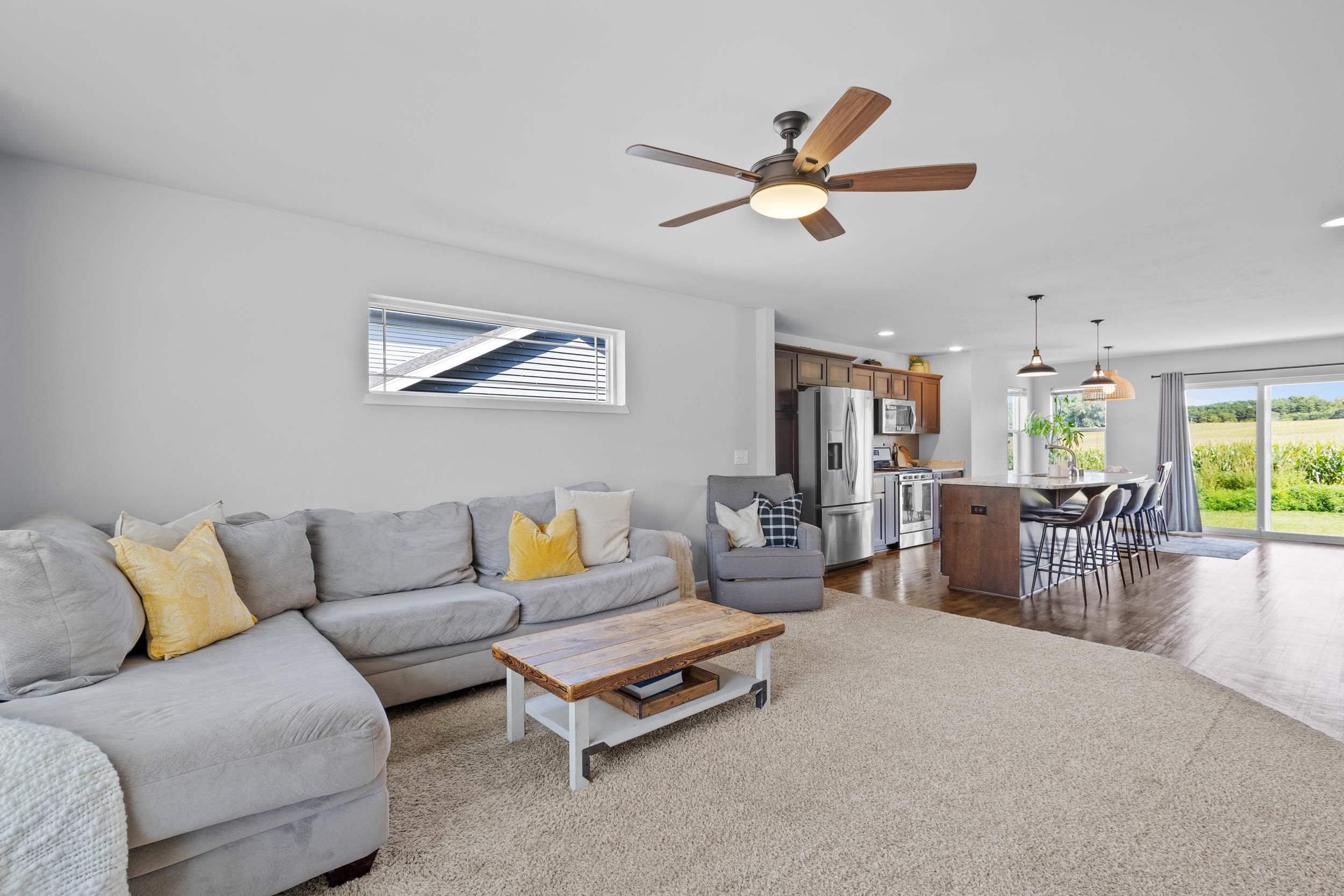 4823 Catalina Parkway