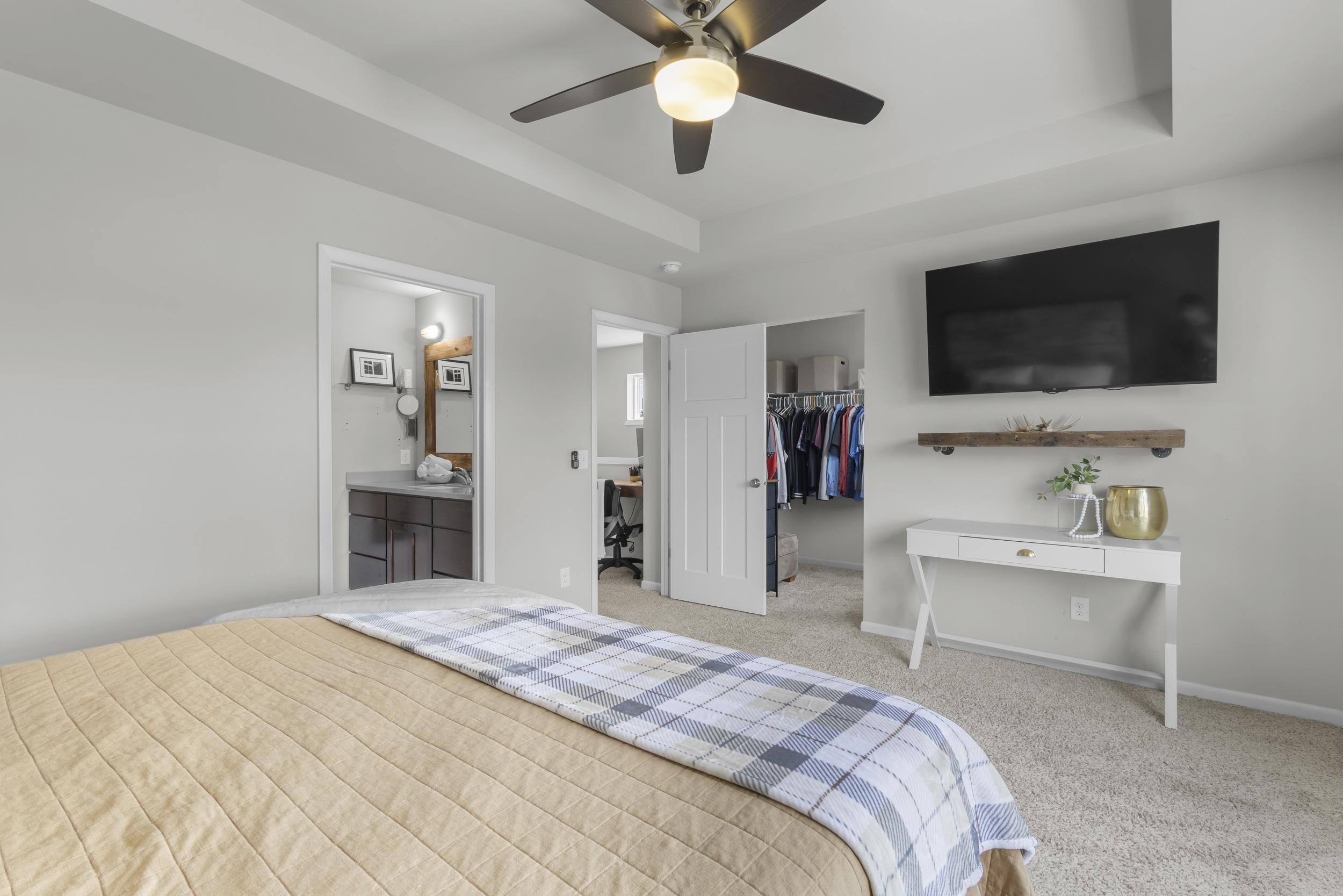 4823 Catalina Parkway