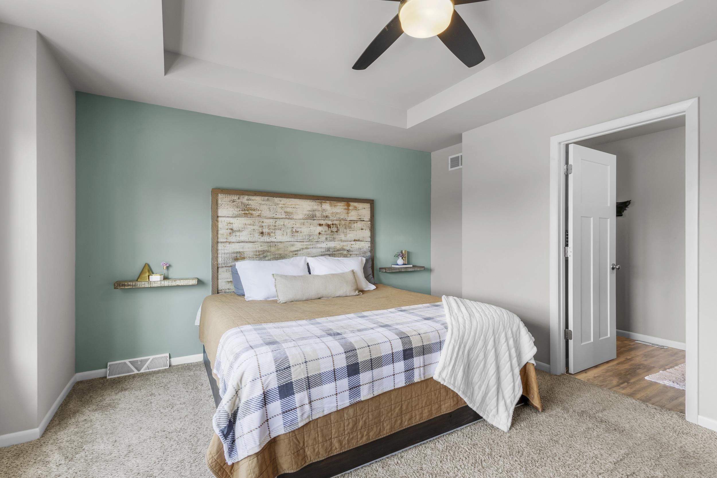 4823 Catalina Parkway