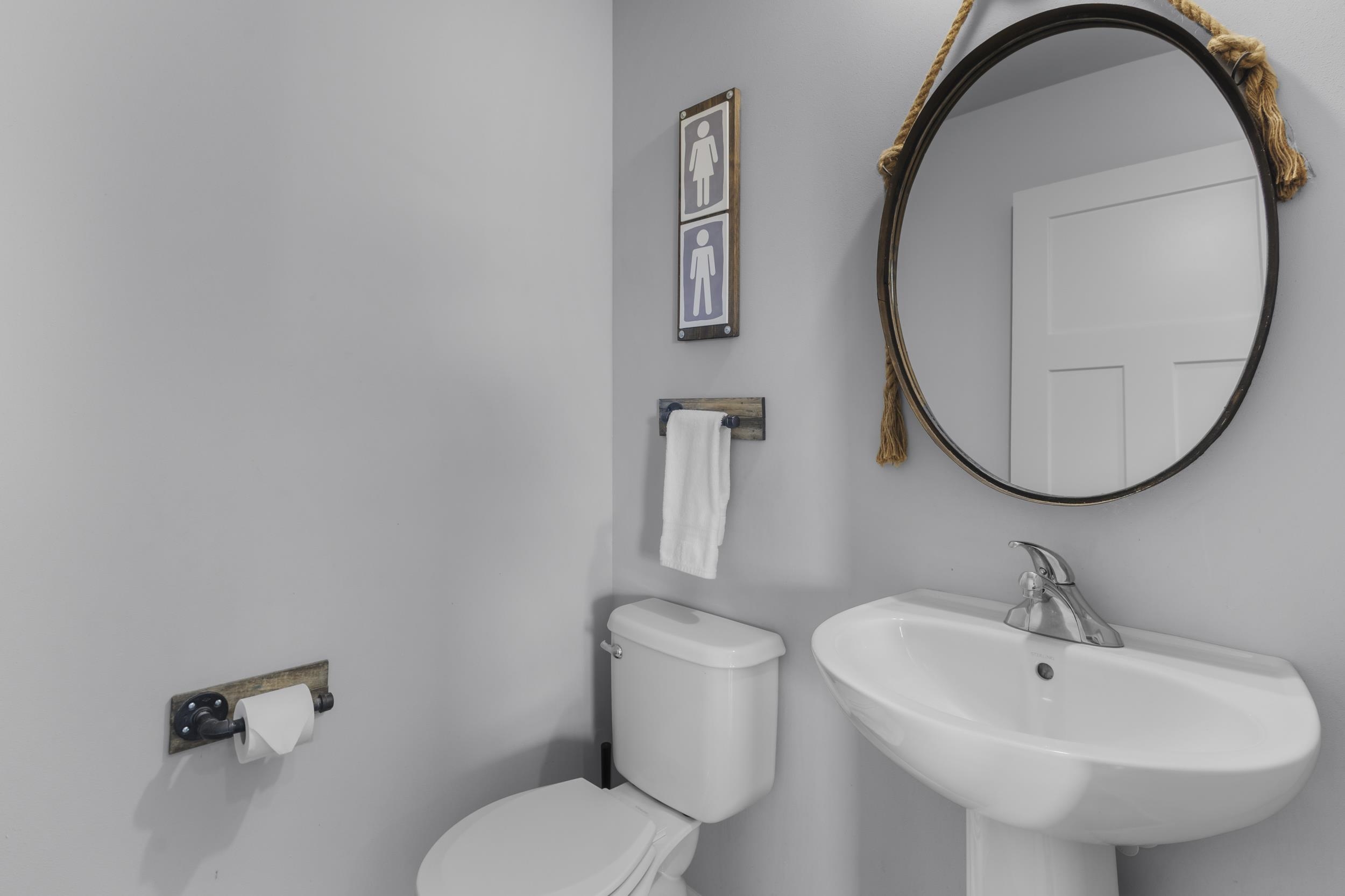 4823 Catalina Parkway