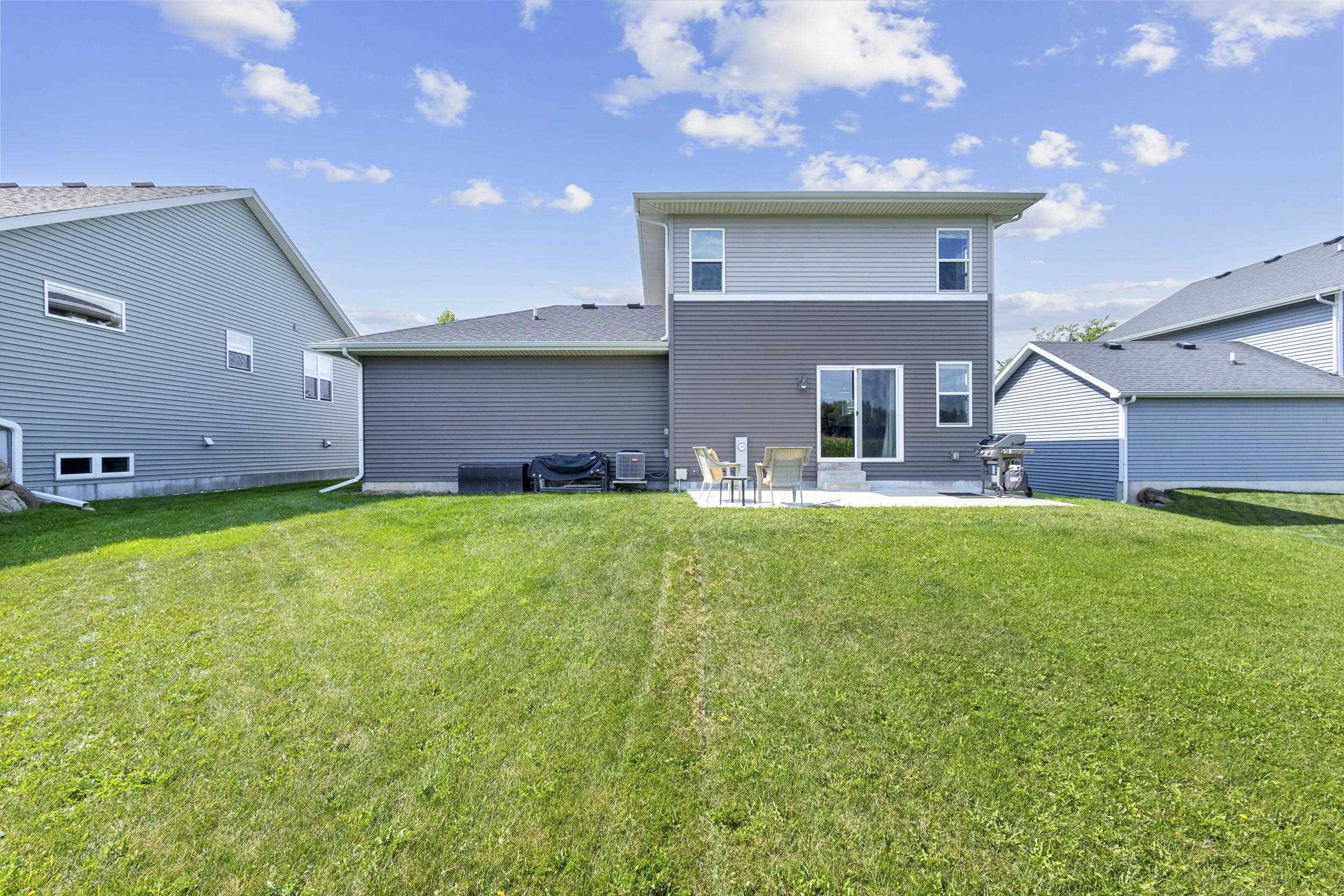 4823 Catalina Parkway