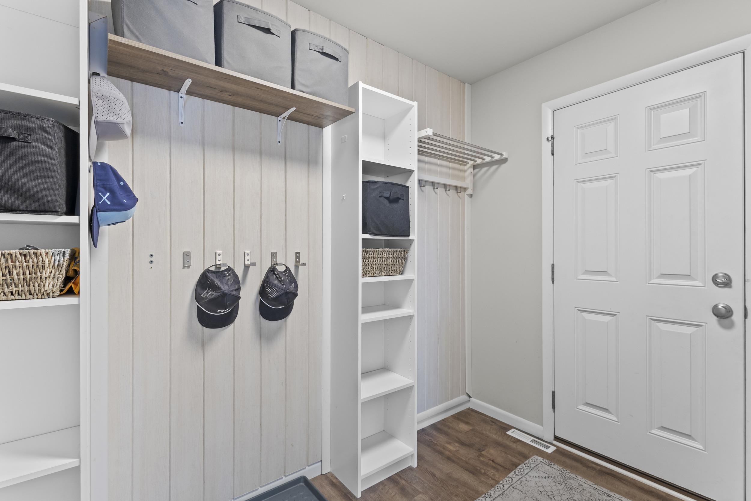 4823 Catalina Parkway