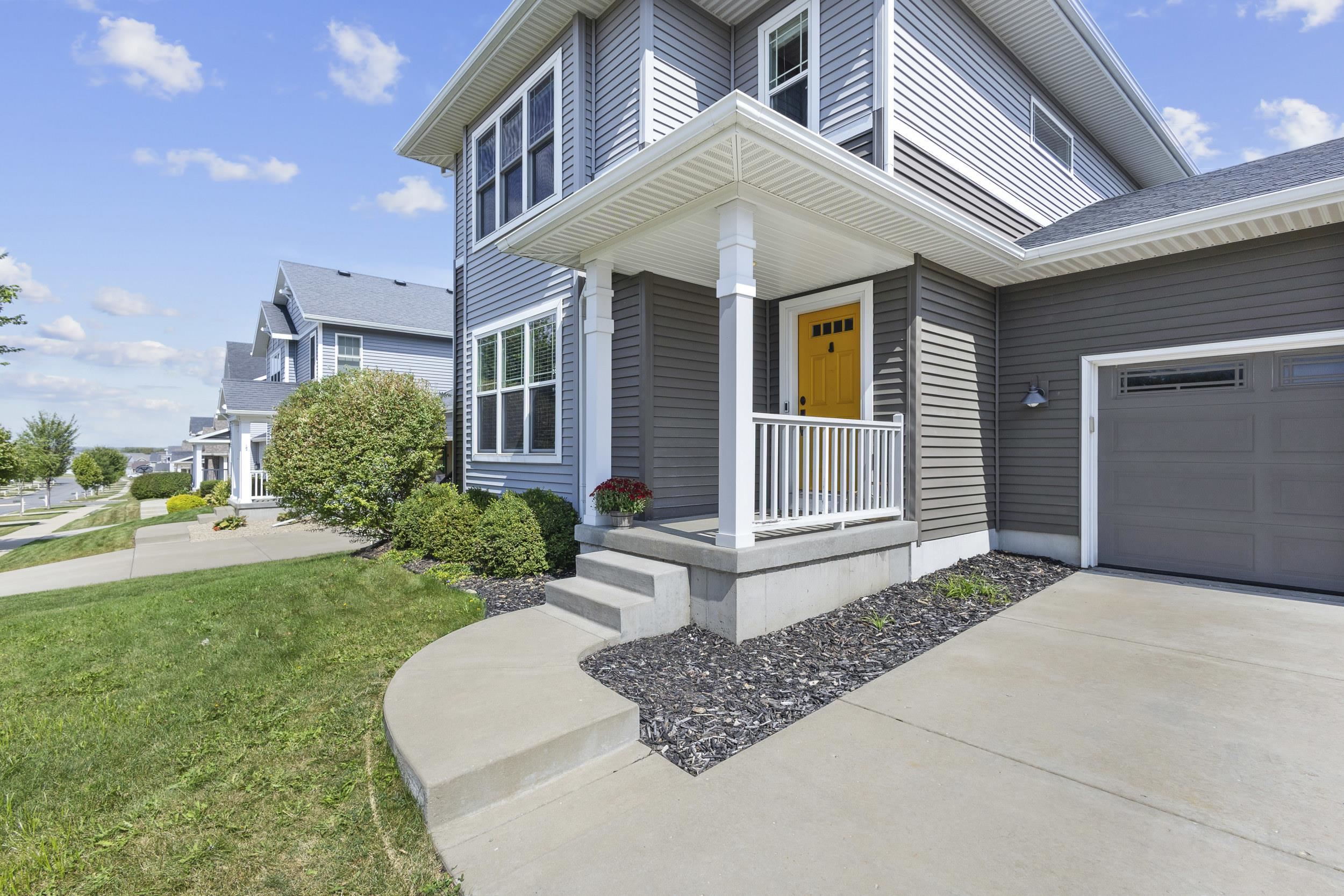 4823 Catalina Parkway