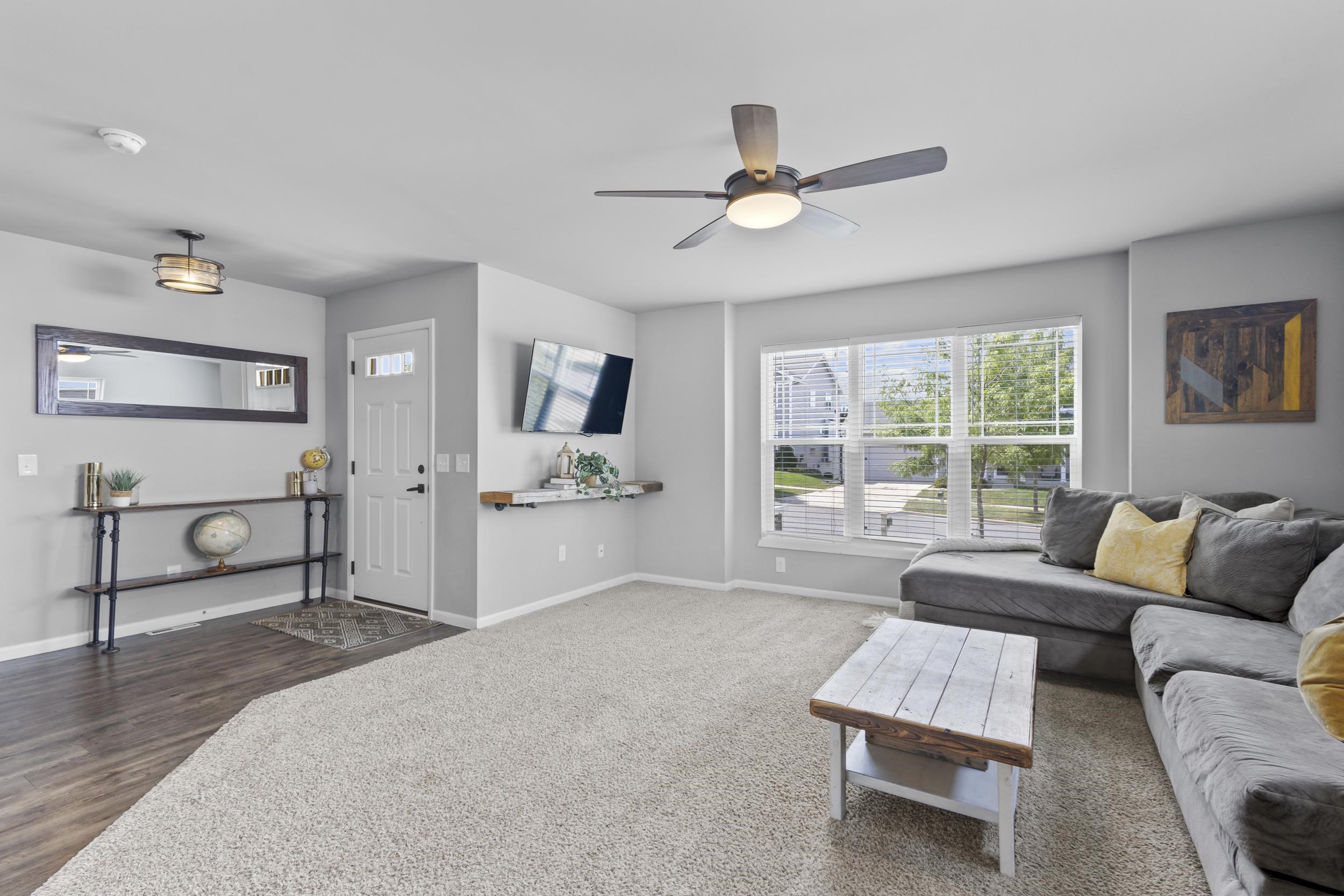 4823 Catalina Parkway