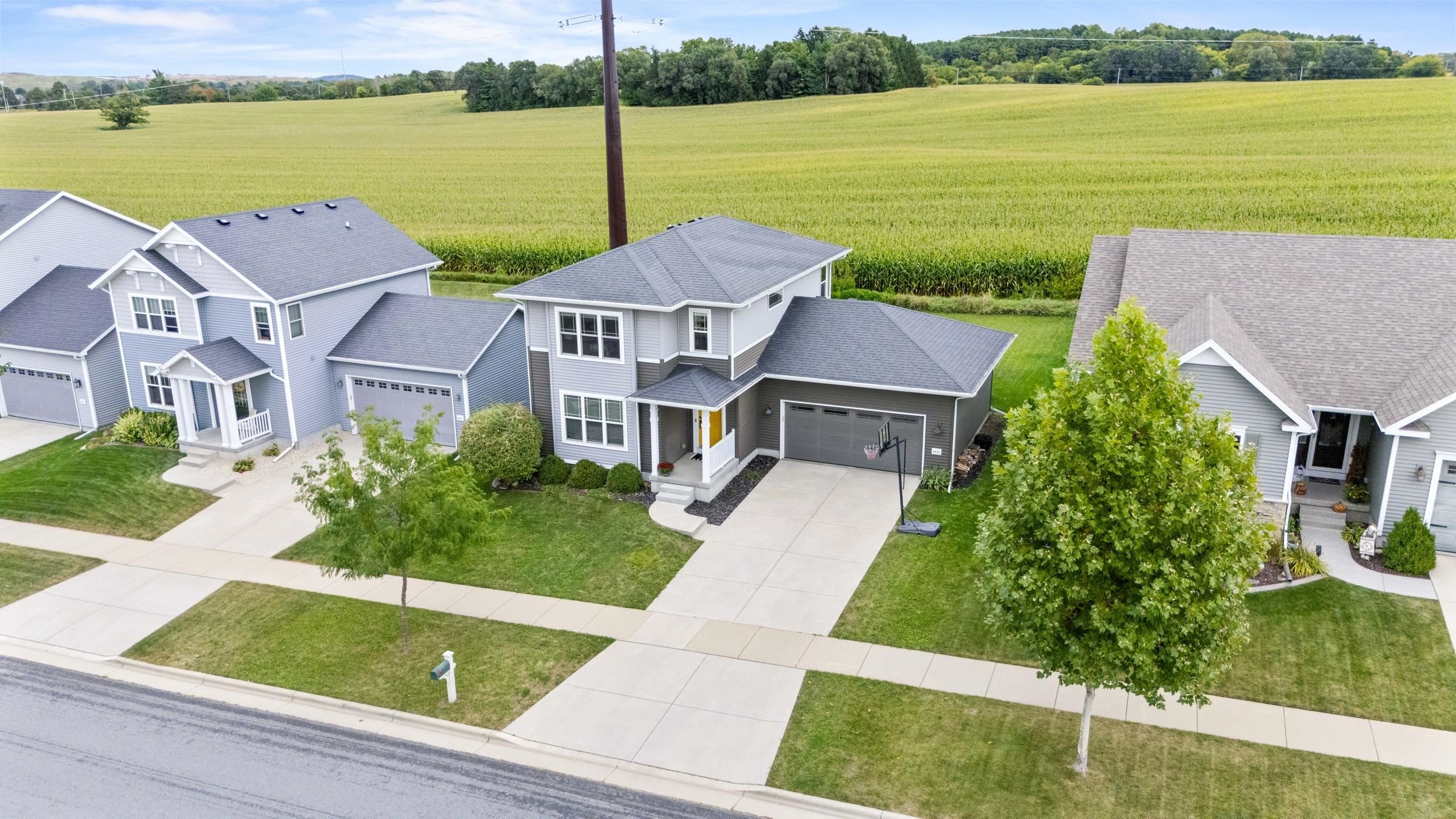 4823 Catalina Parkway