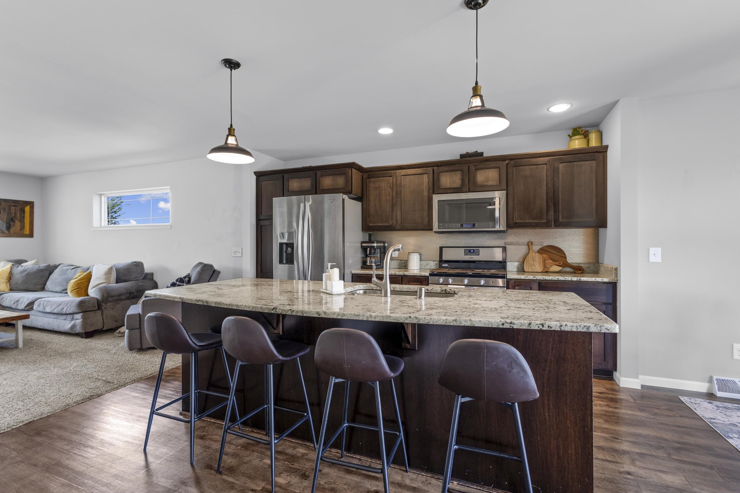 4823 Catalina Parkway