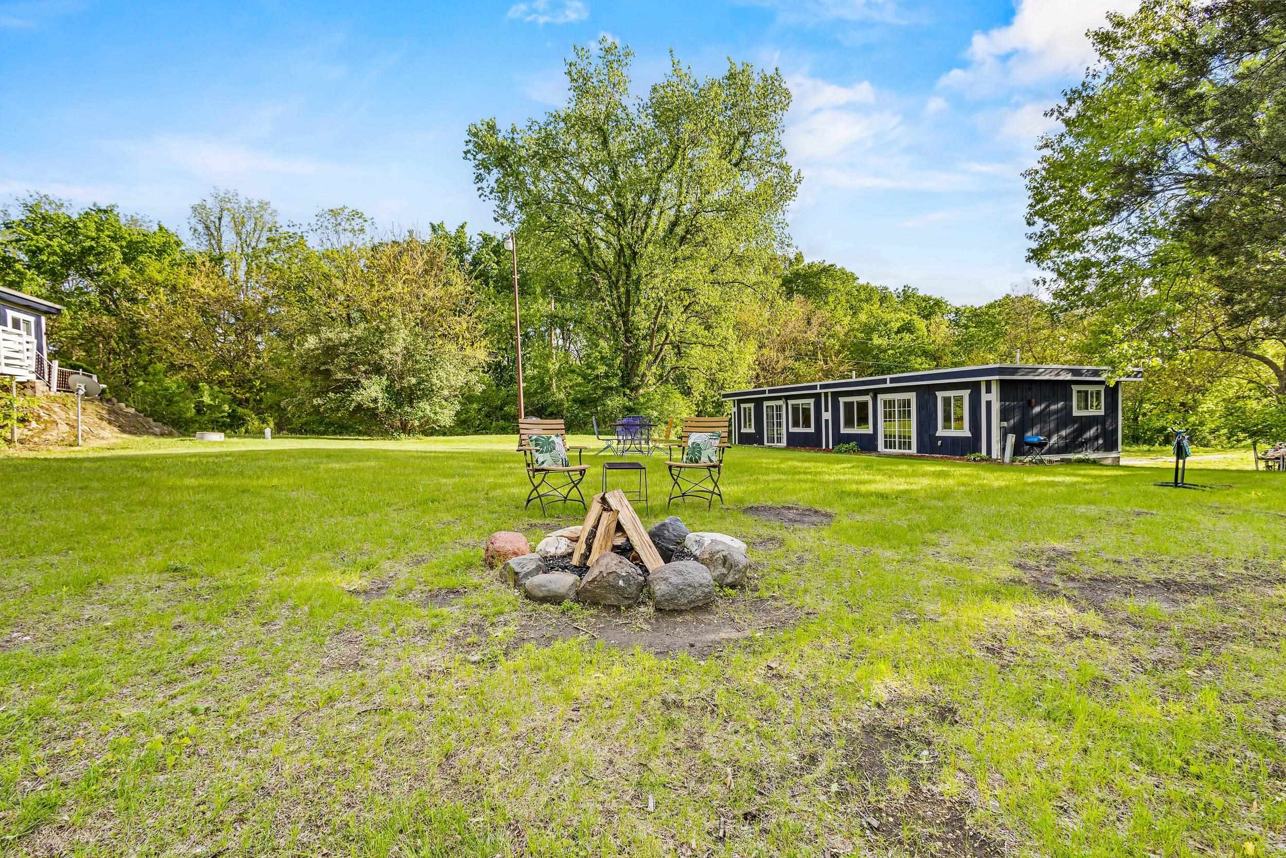 N5101 Hemlock Street