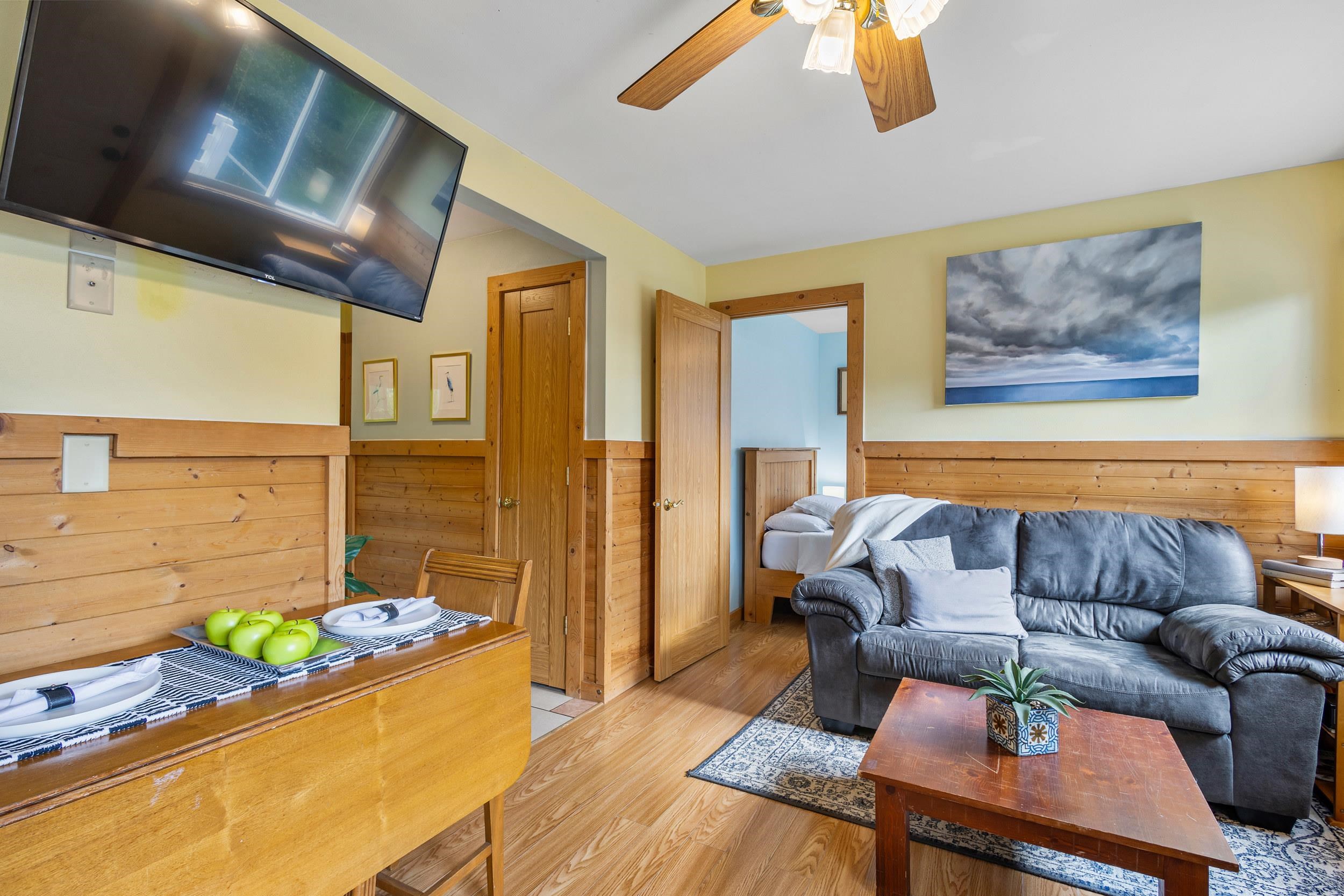 N5101 Hemlock Street