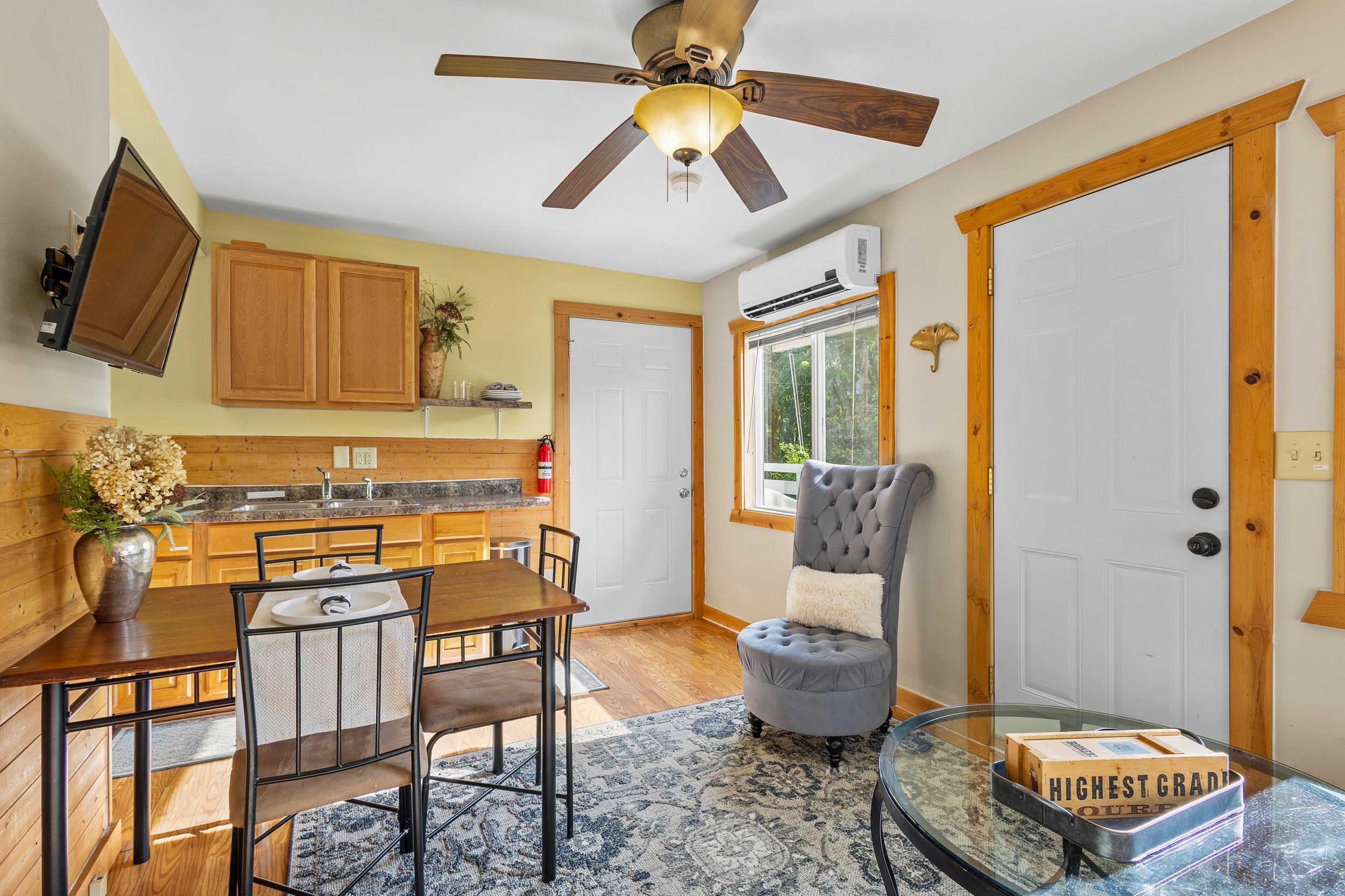 N5101 Hemlock Street