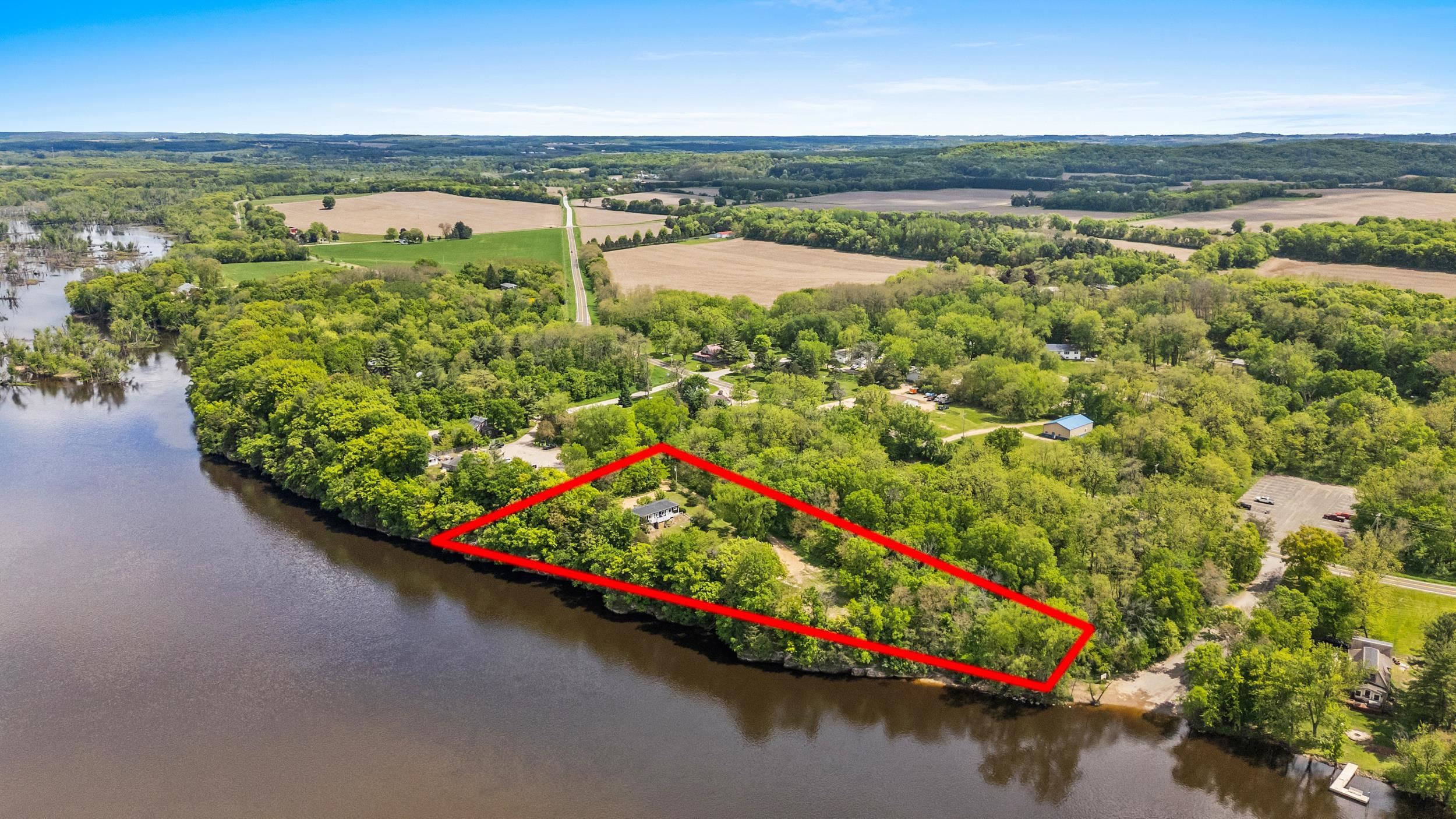 N5101 Hemlock Street