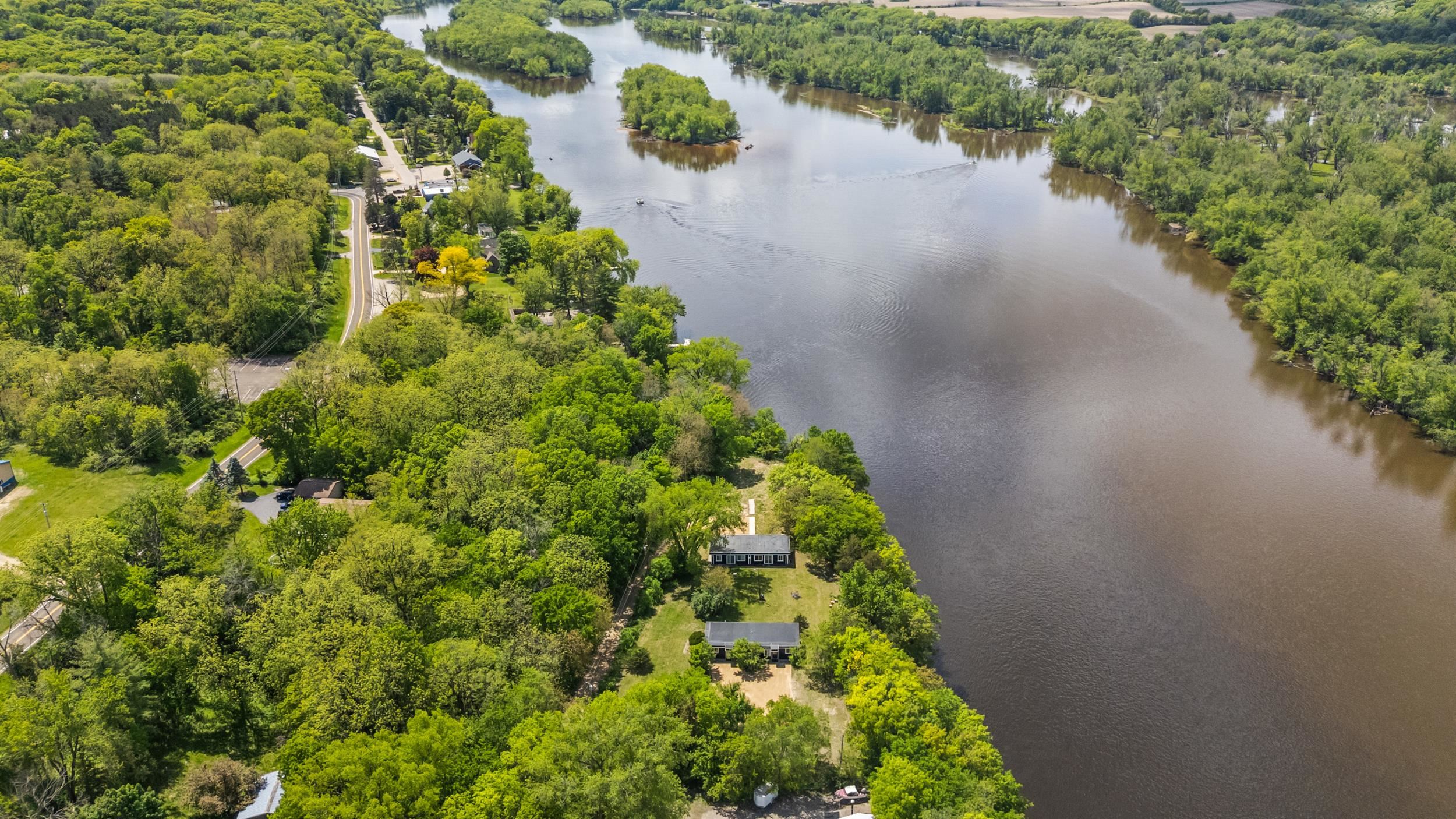 N5101 Hemlock Street