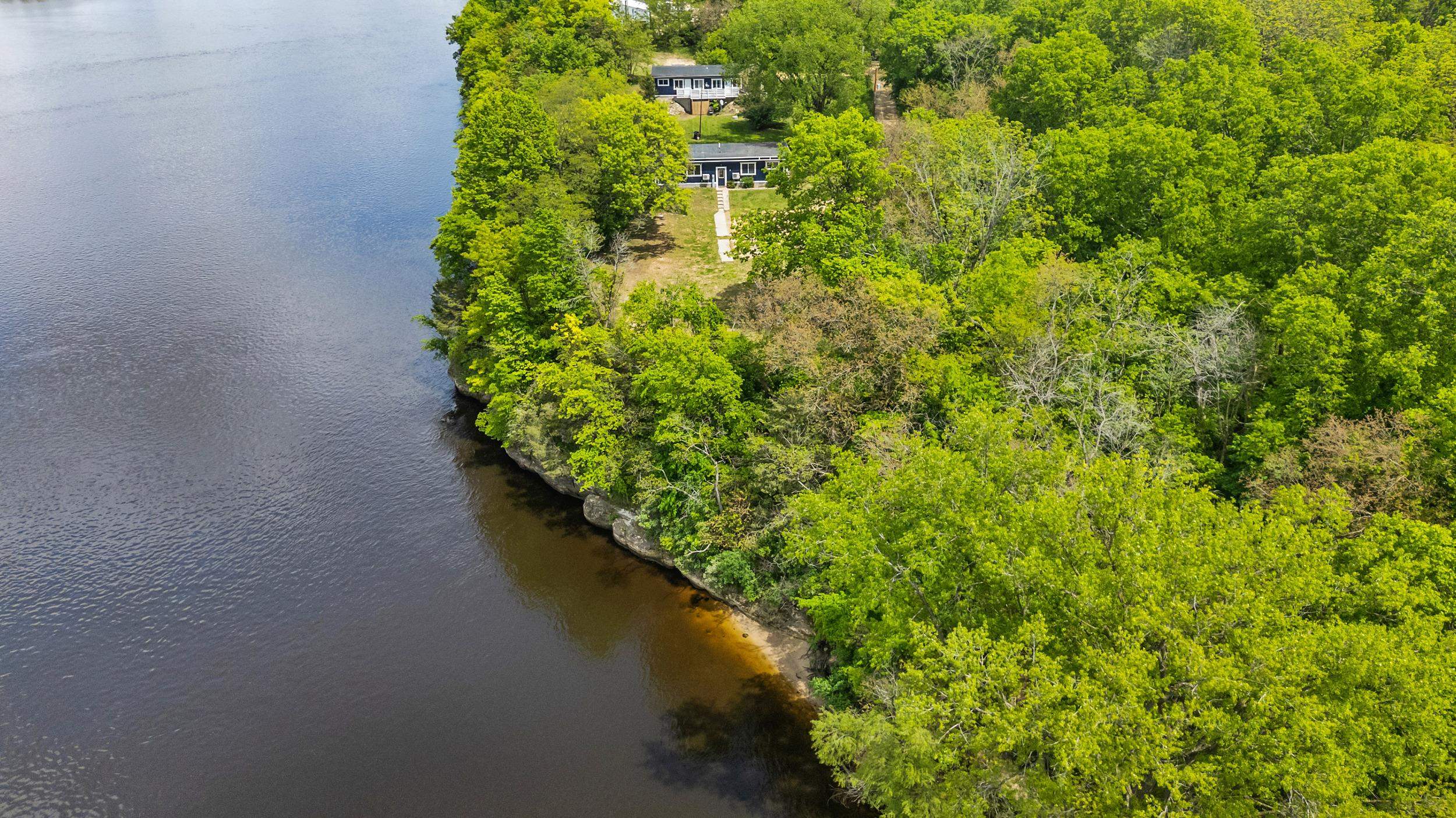 N5101 Hemlock Street