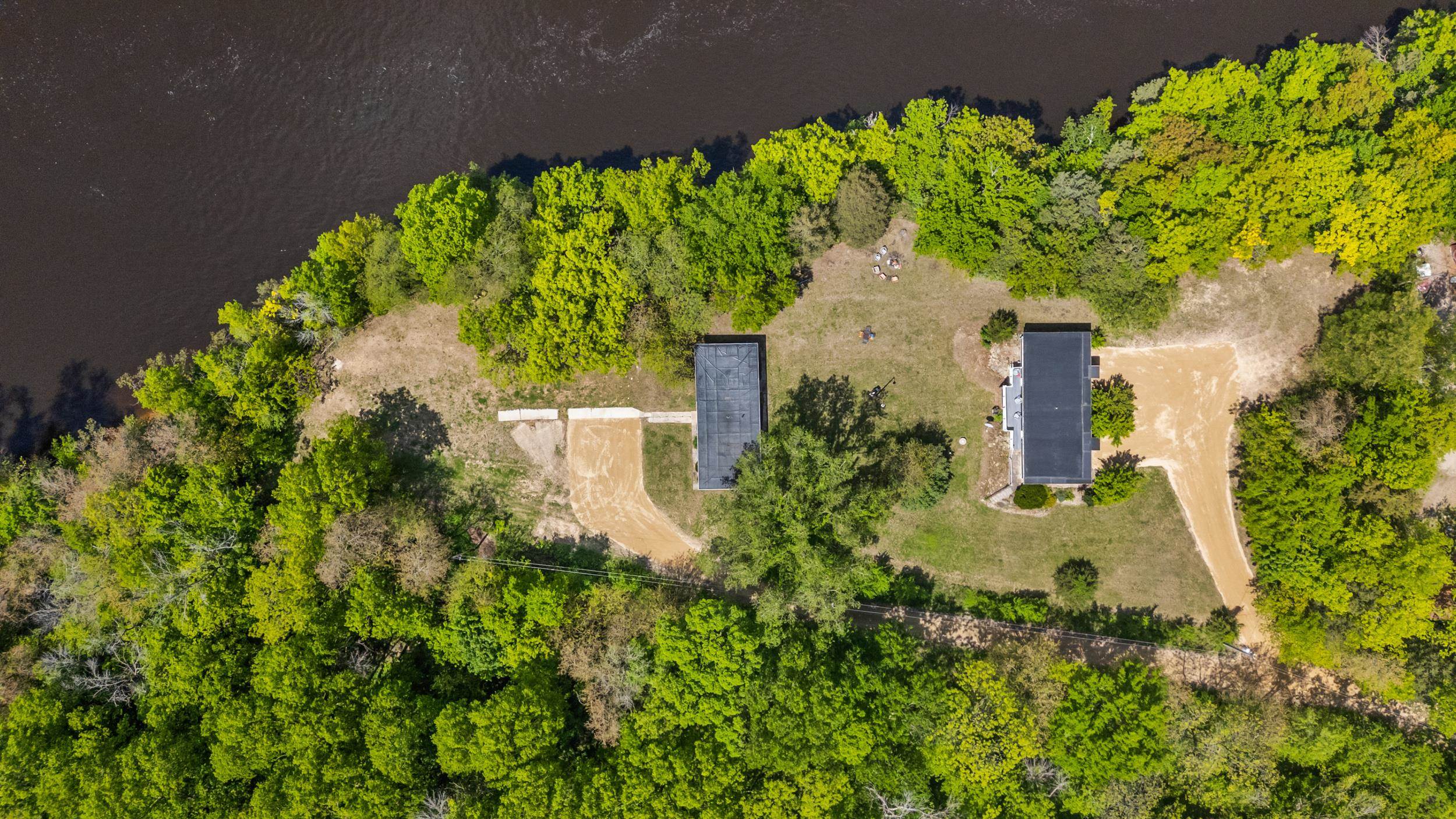 N5101 Hemlock Street