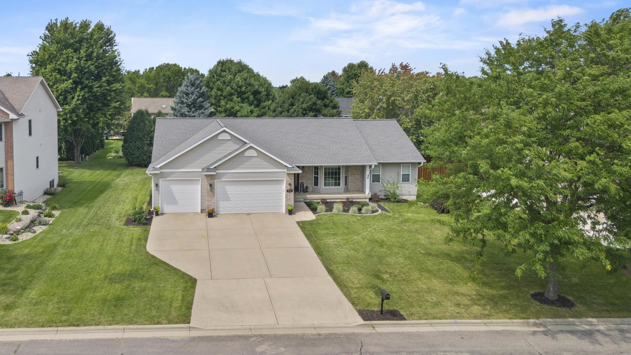 980 Norridge Drive