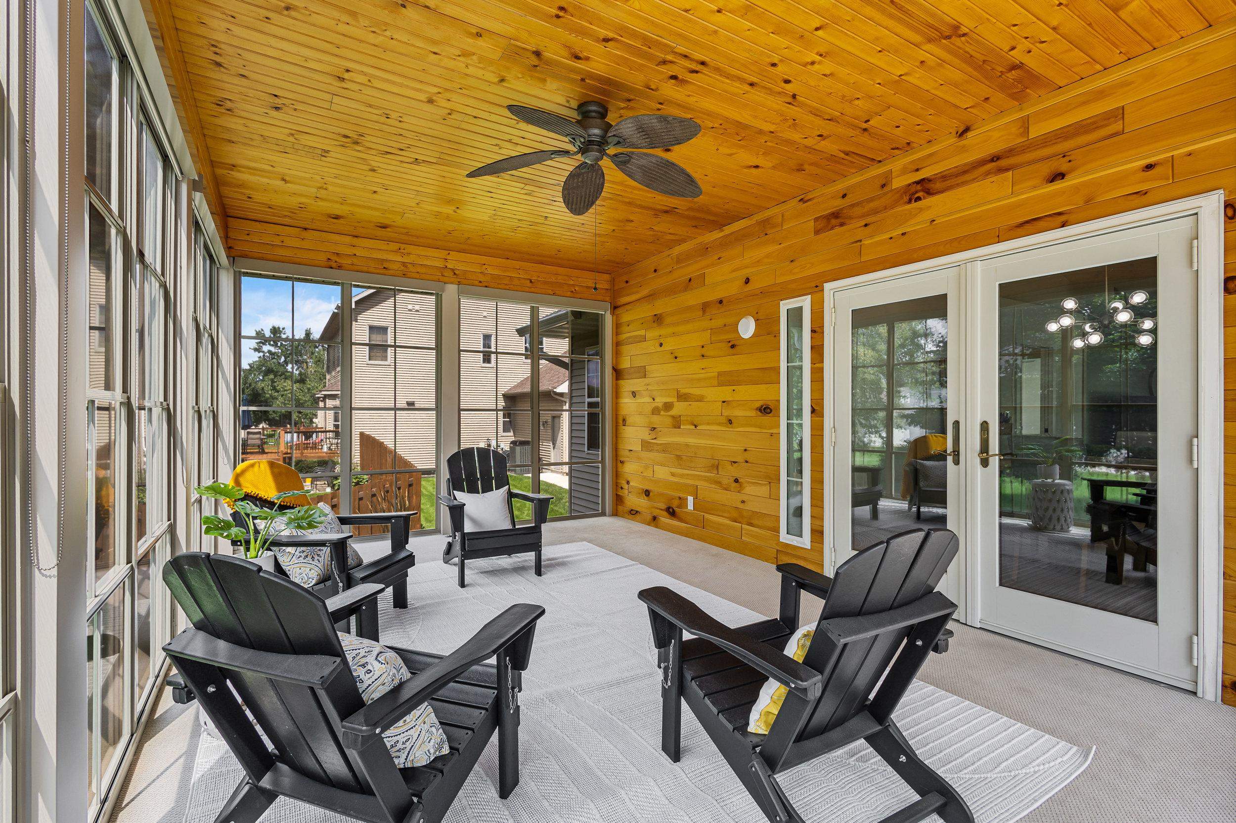 980 Norridge Drive