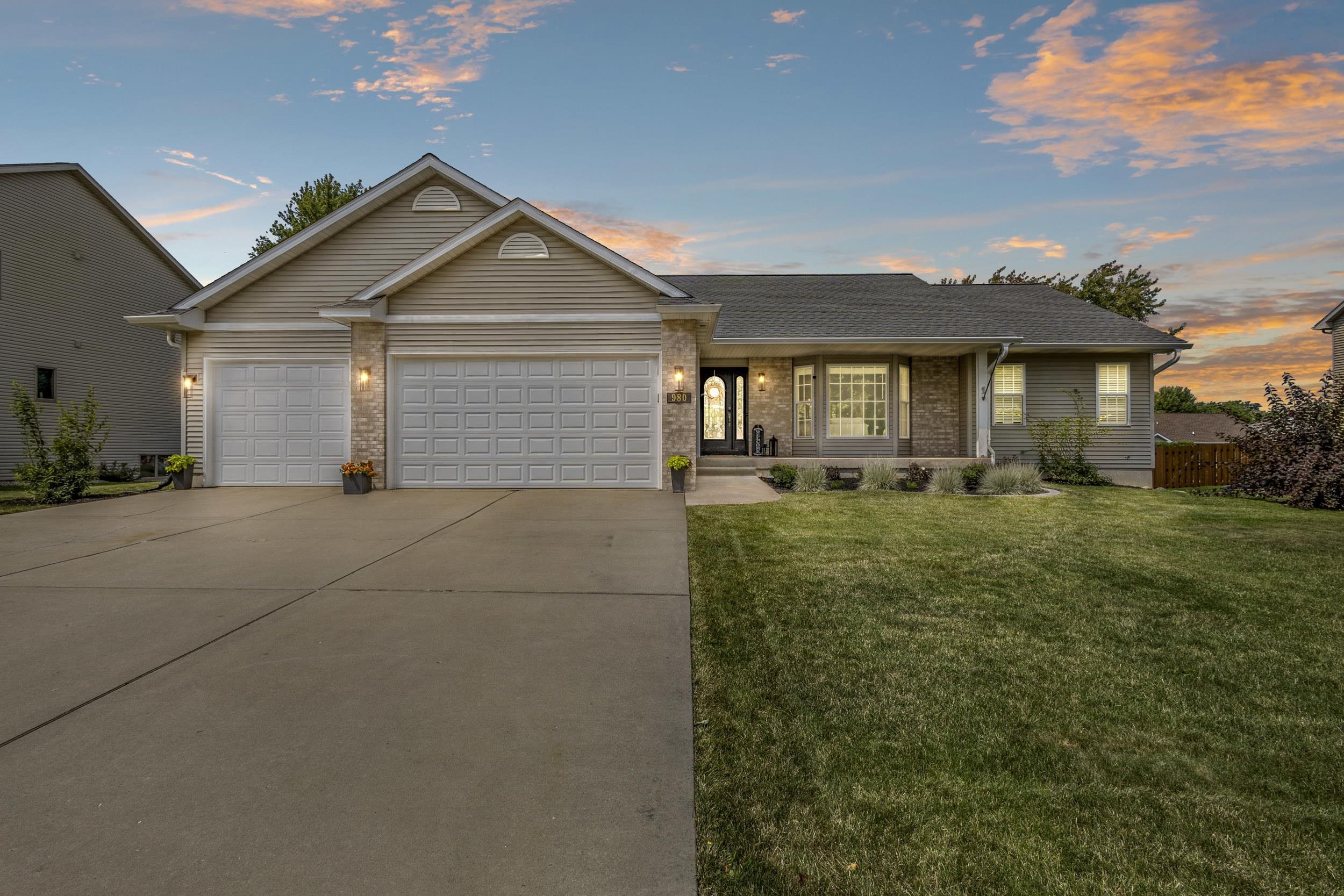 980 Norridge Drive