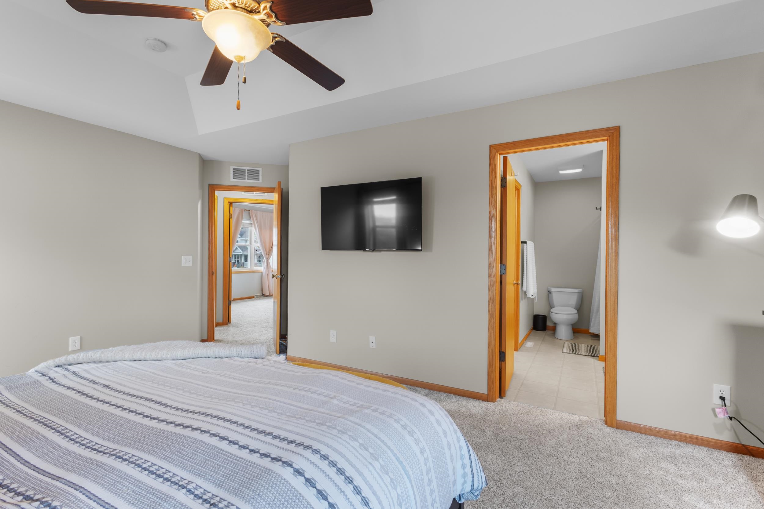 6002 Eagle Cave Drive