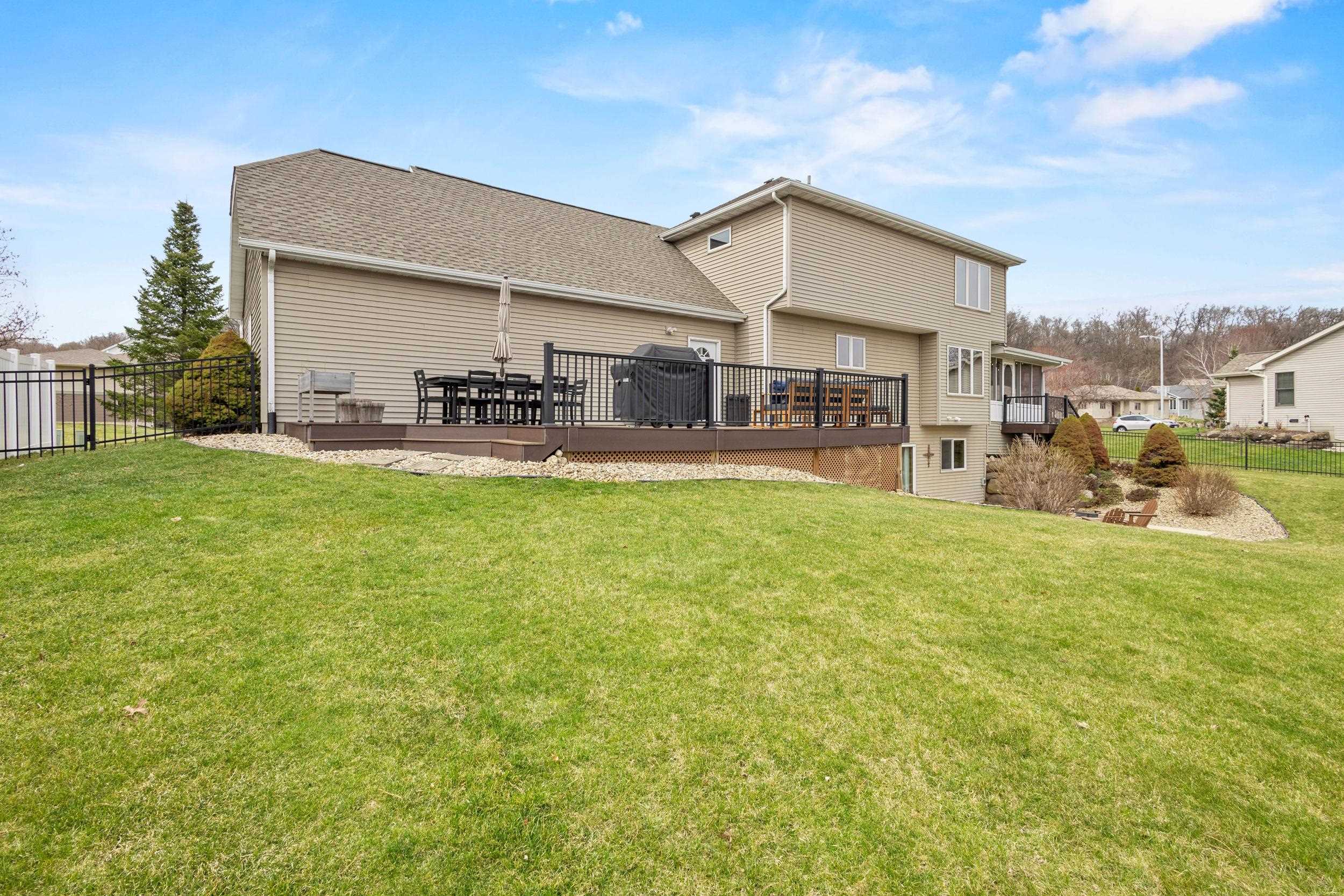 7008 Laufenberg Boulevard