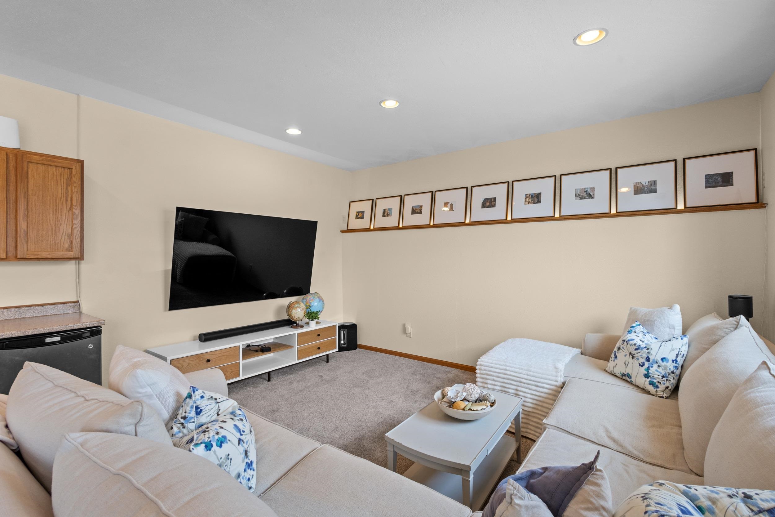 7008 Laufenberg Boulevard