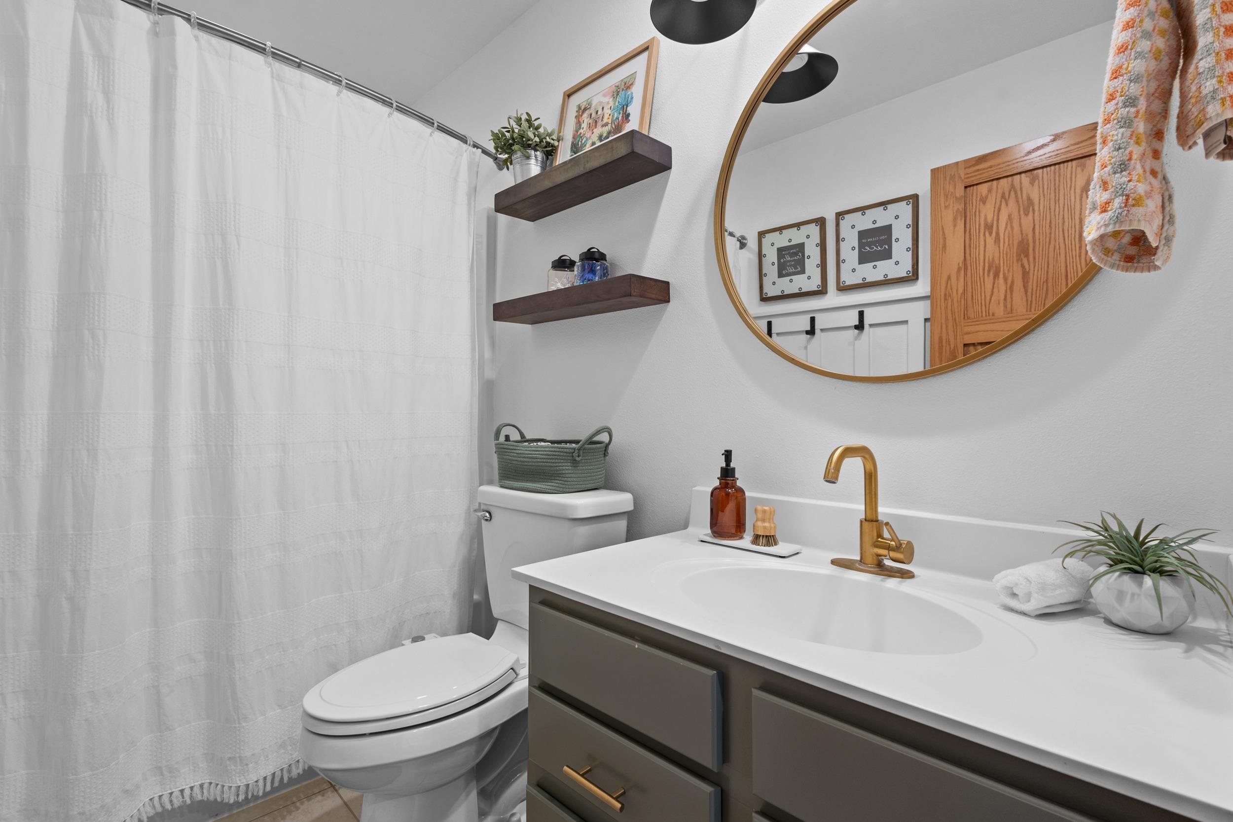 7008 Laufenberg Boulevard