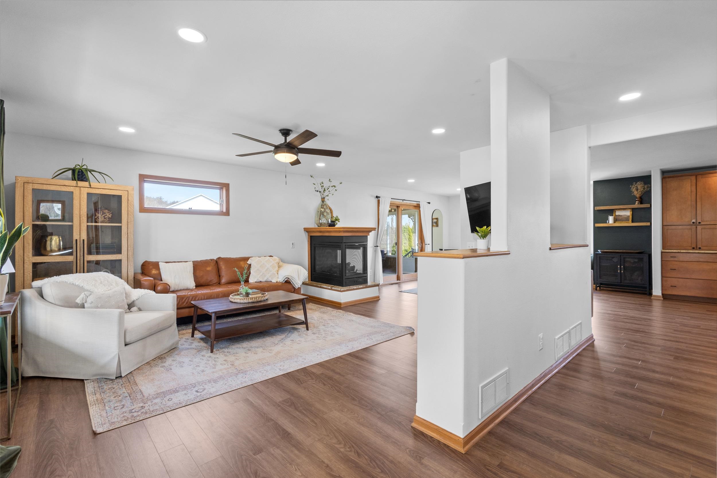 7008 Laufenberg Boulevard