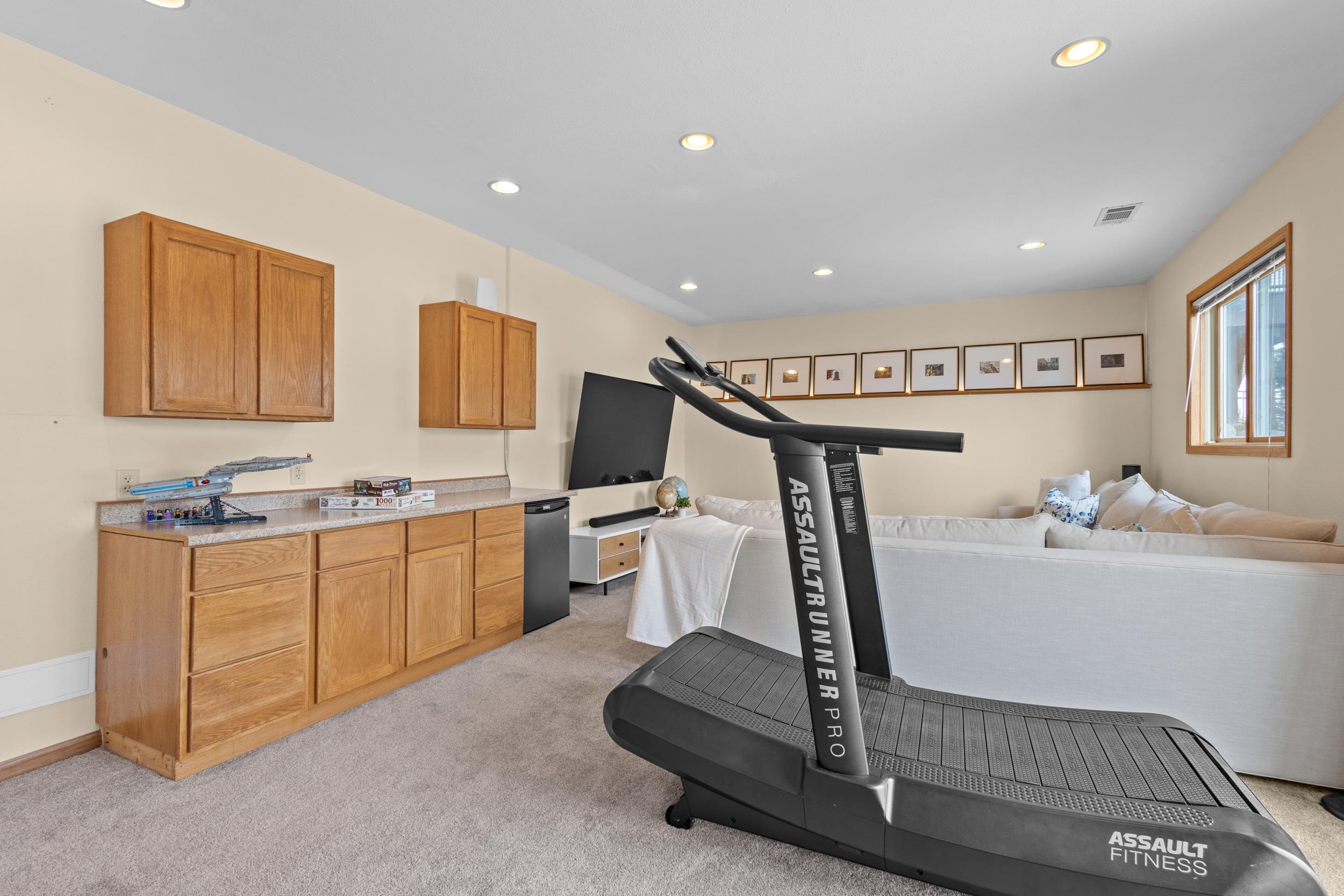 7008 Laufenberg Boulevard