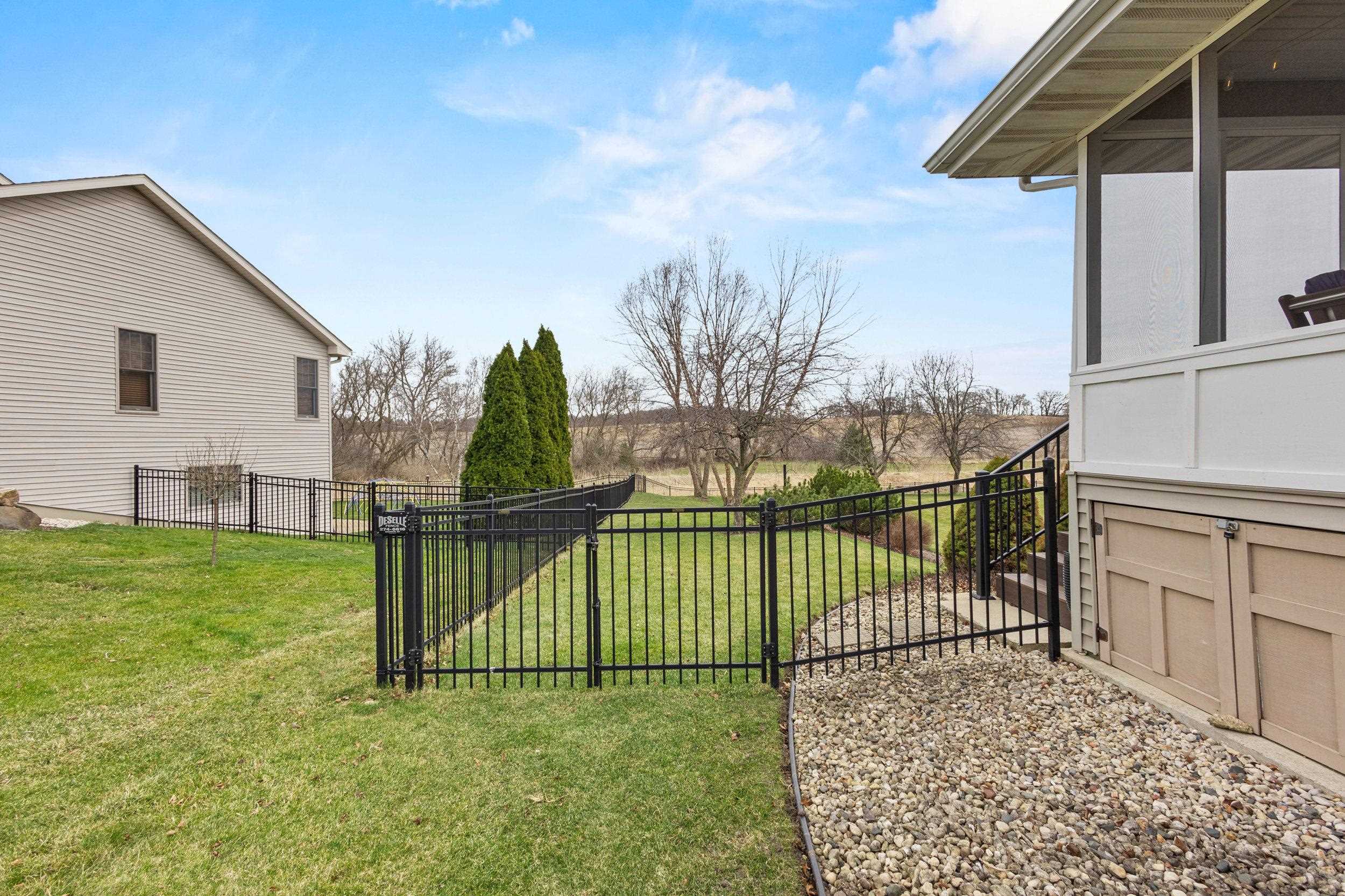 7008 Laufenberg Boulevard