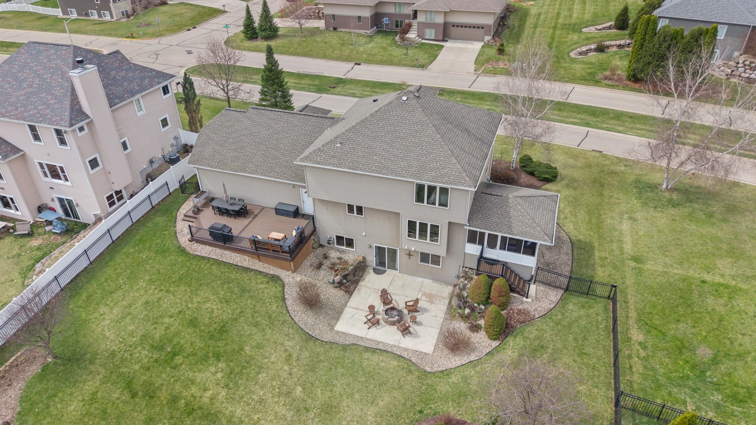 7008 Laufenberg Boulevard