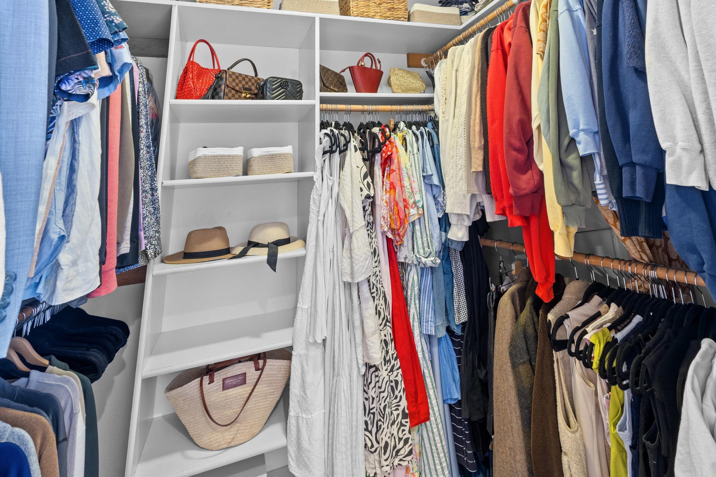 7008 Laufenberg Boulevard