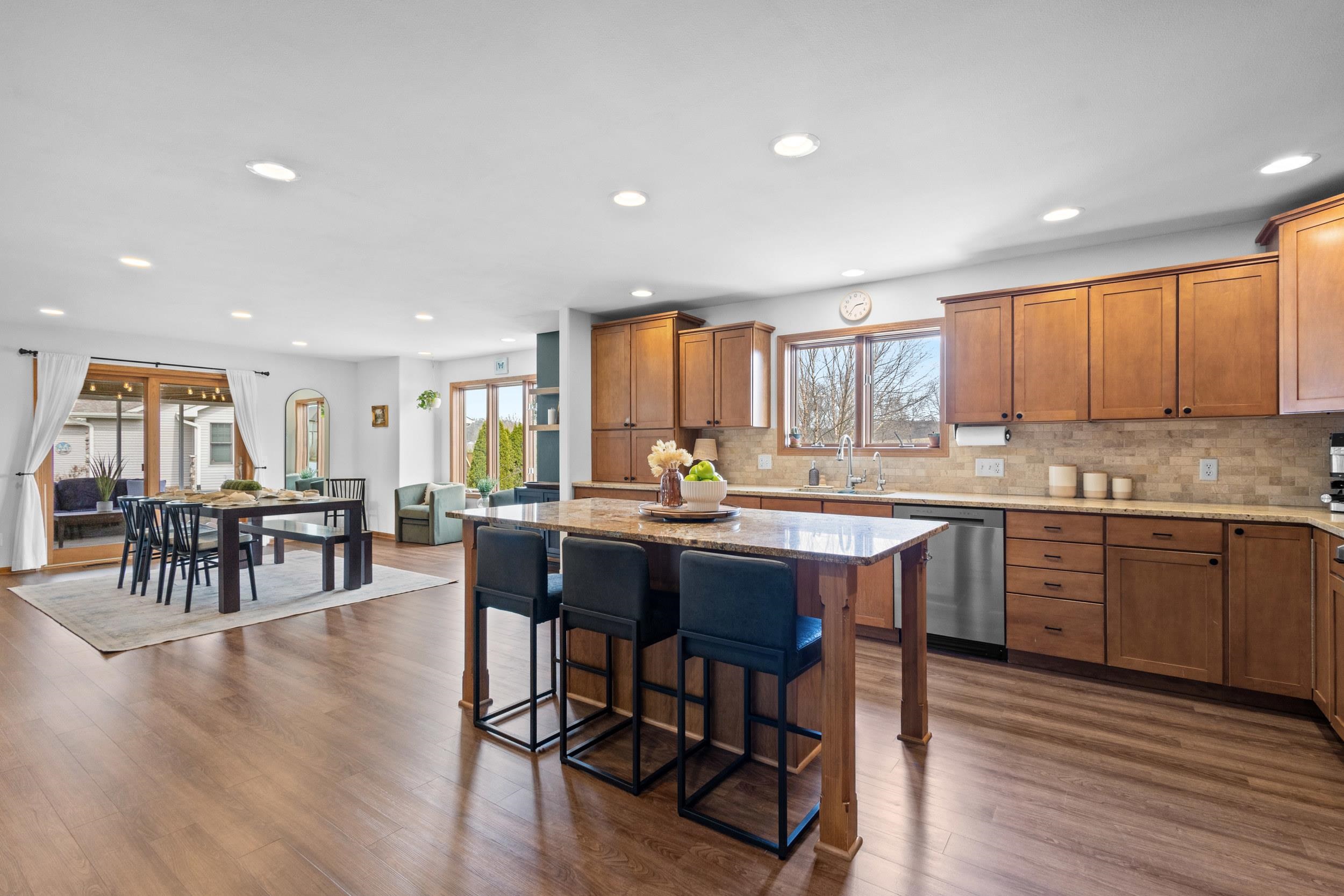 7008 Laufenberg Boulevard