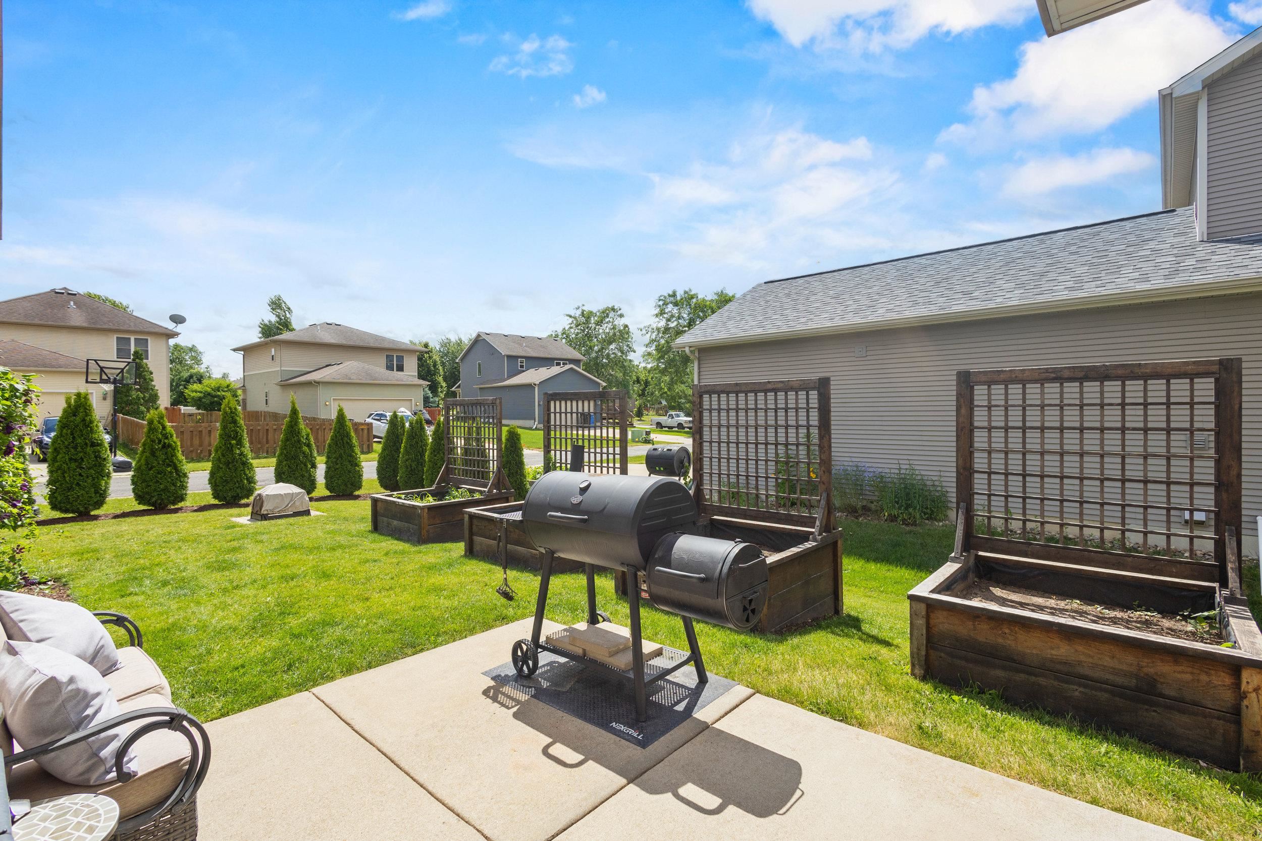 6111 Windmill Way