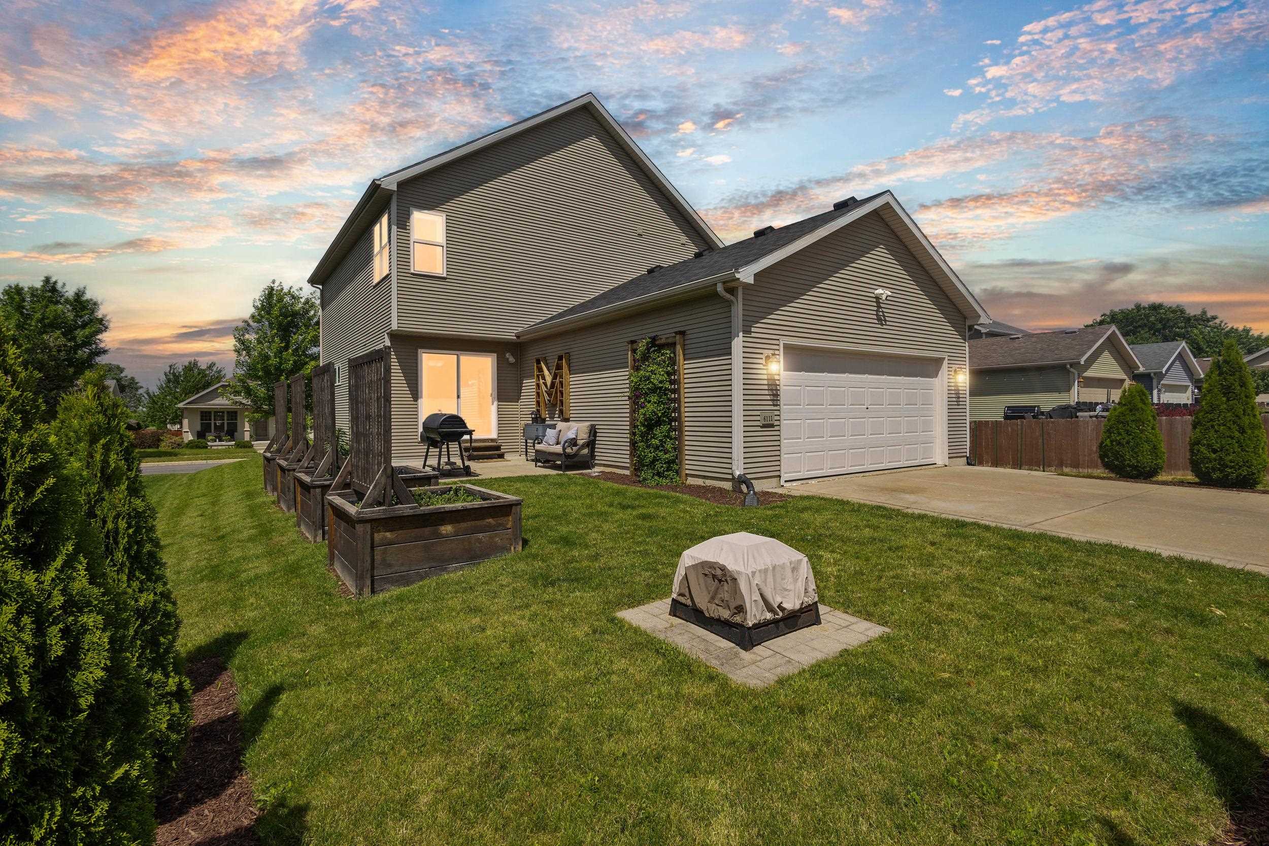 6111 Windmill Way
