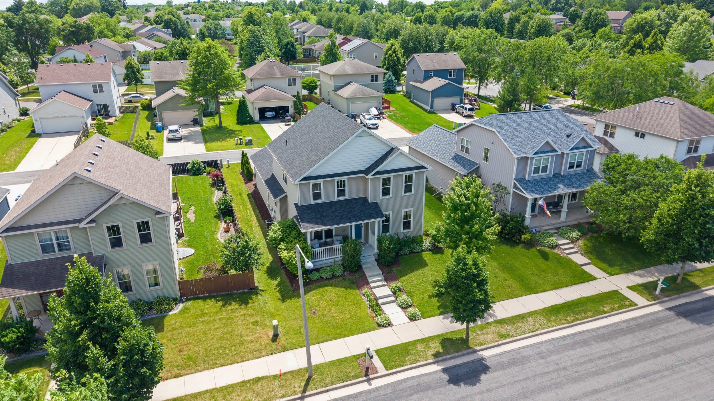 6111 Windmill Way