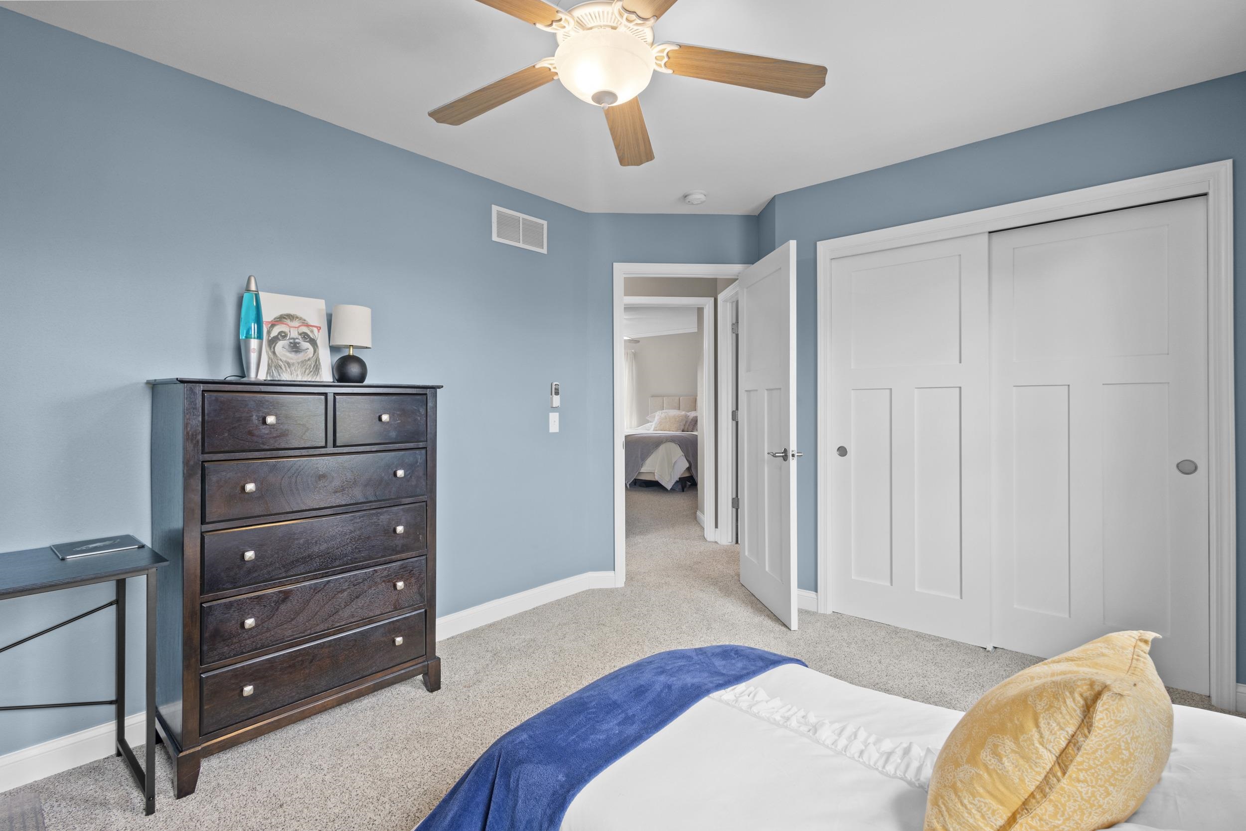 6111 Windmill Way