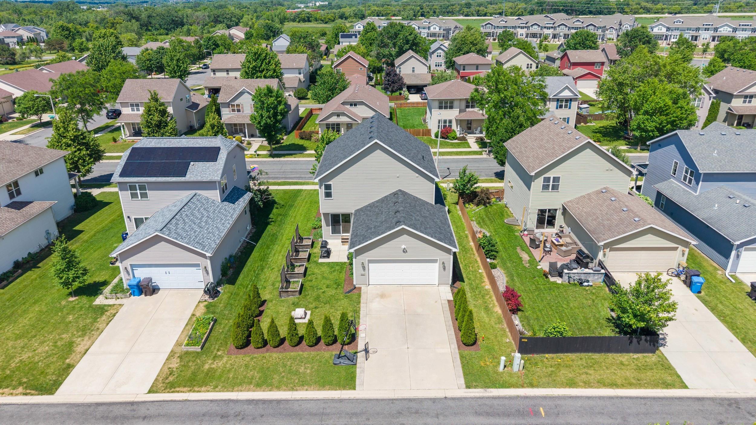 6111 Windmill Way