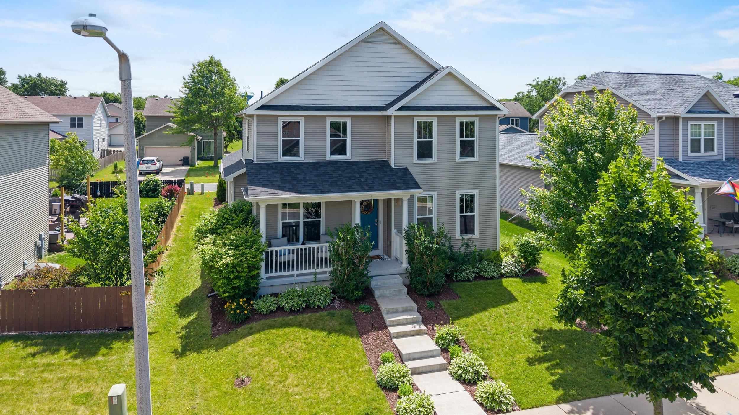 6111 Windmill Way