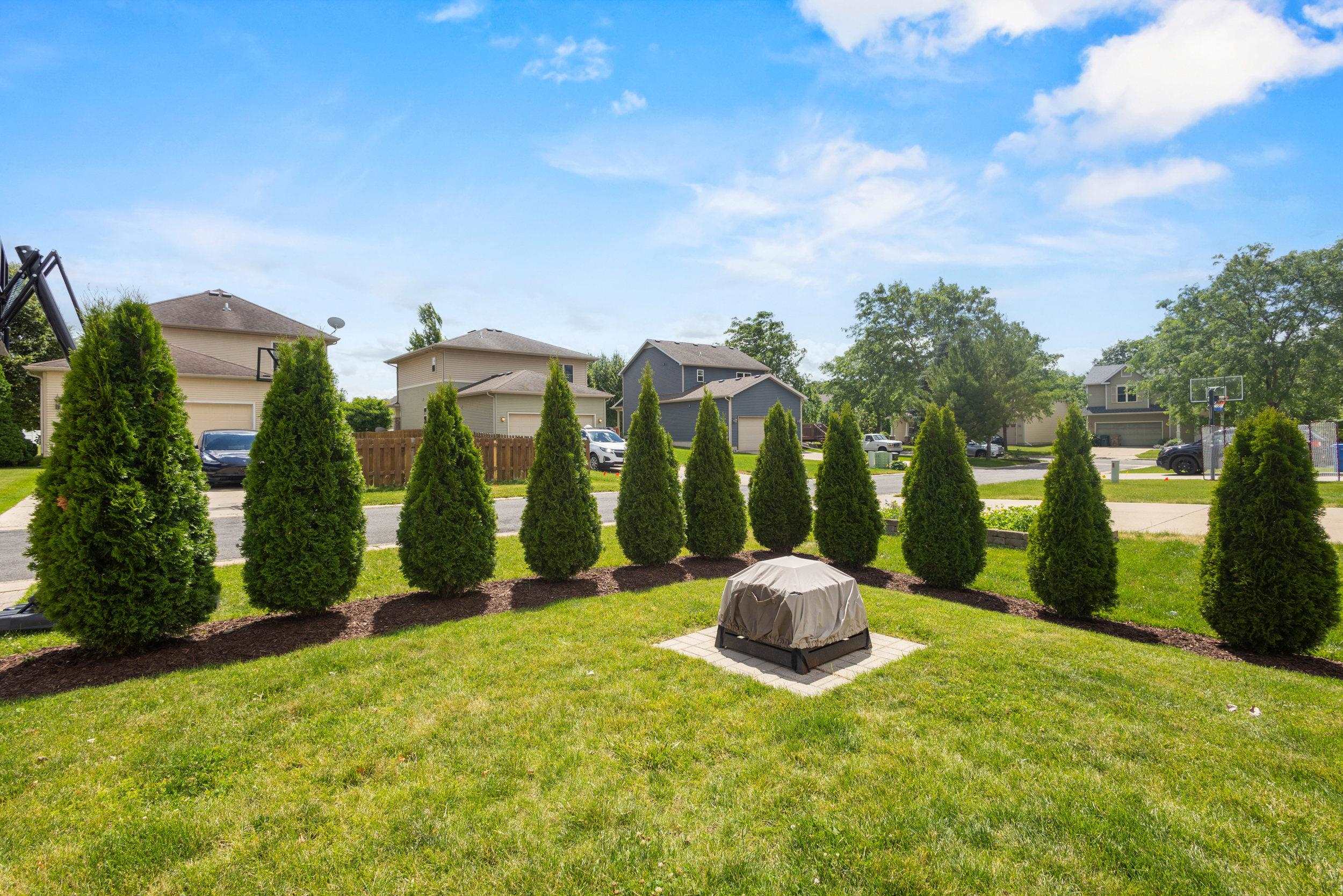 6111 Windmill Way