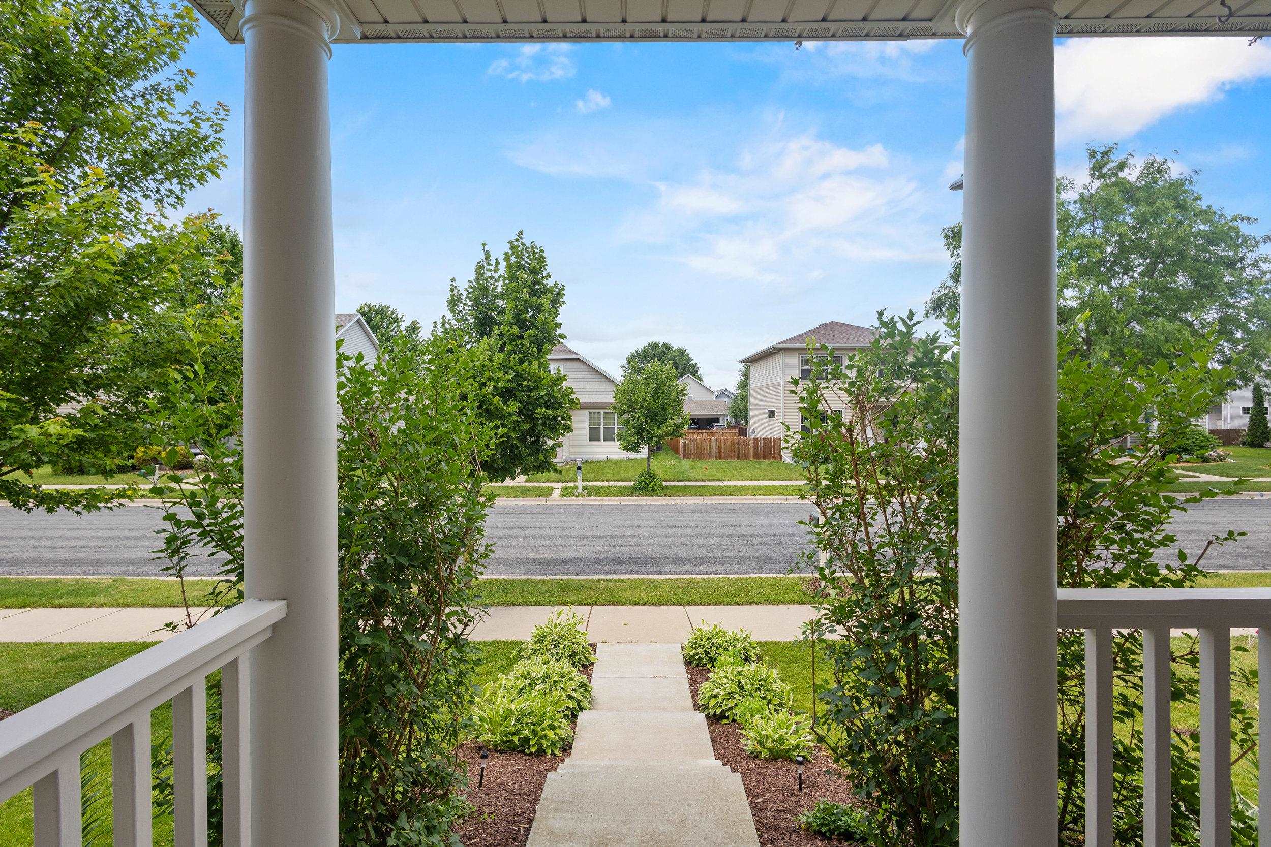 6111 Windmill Way