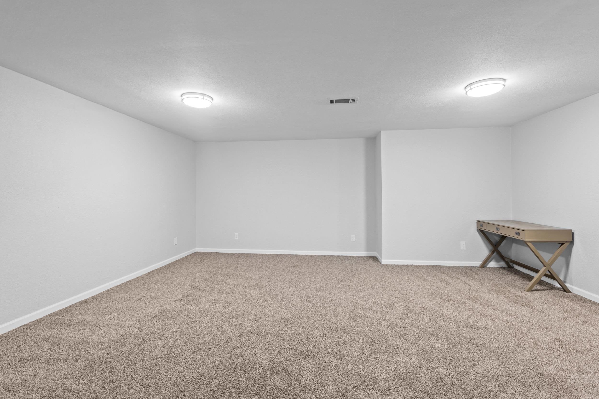 6111 Windmill Way