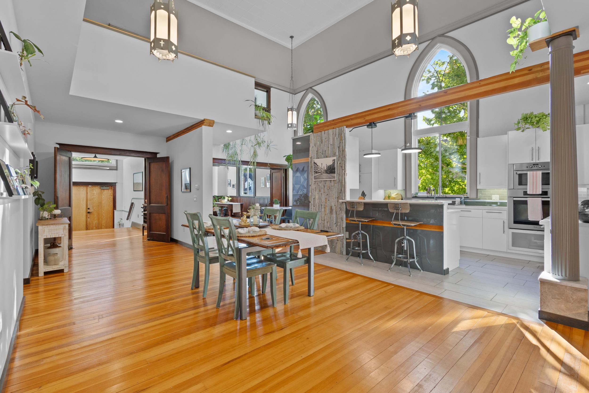 212 Anne Street