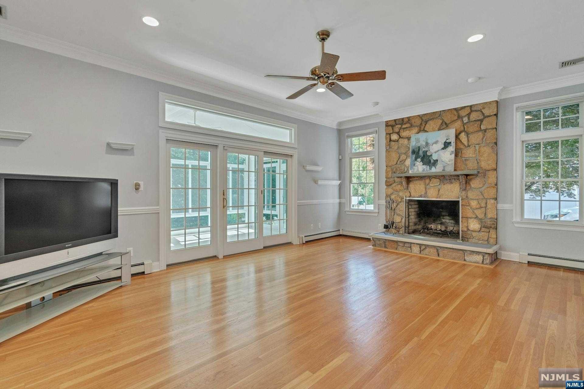 608 Bridle Path