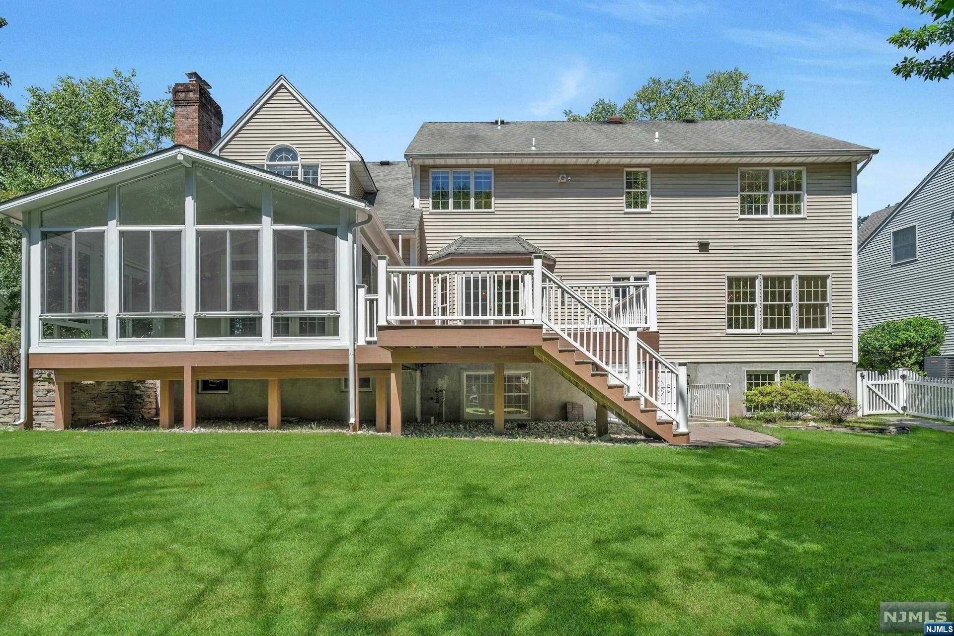 608 Bridle Path