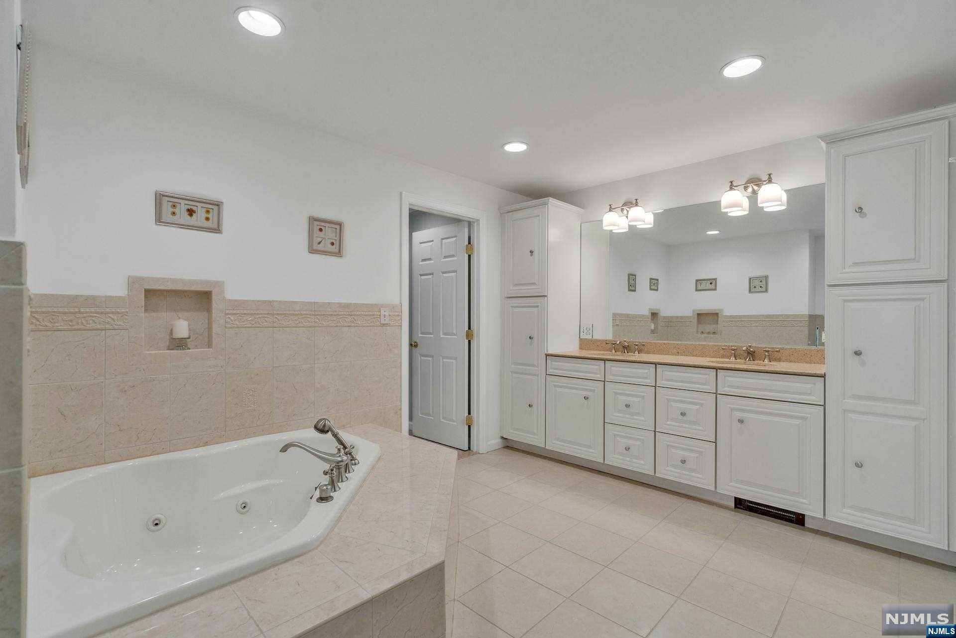 608 Bridle Path