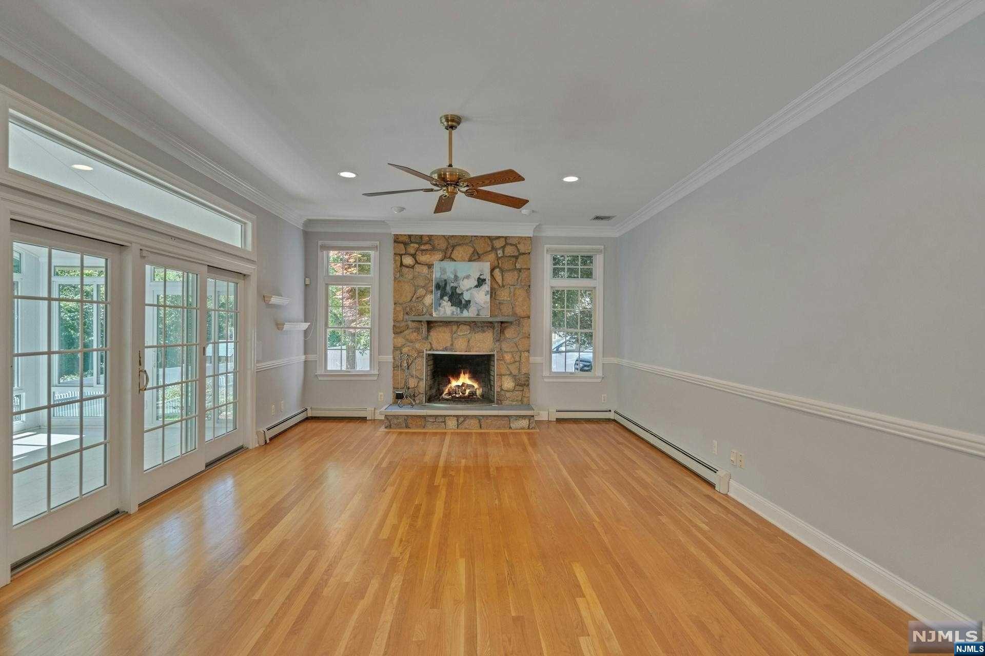 608 Bridle Path