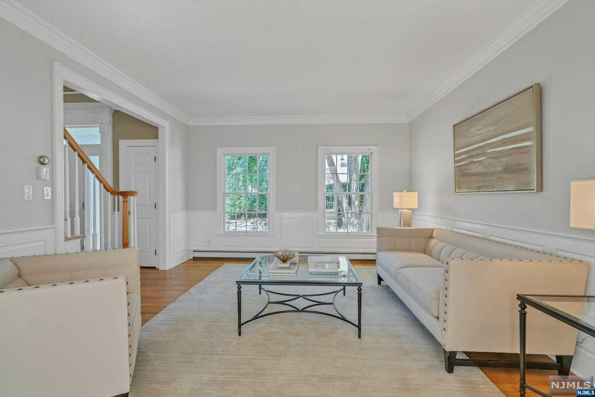 608 Bridle Path