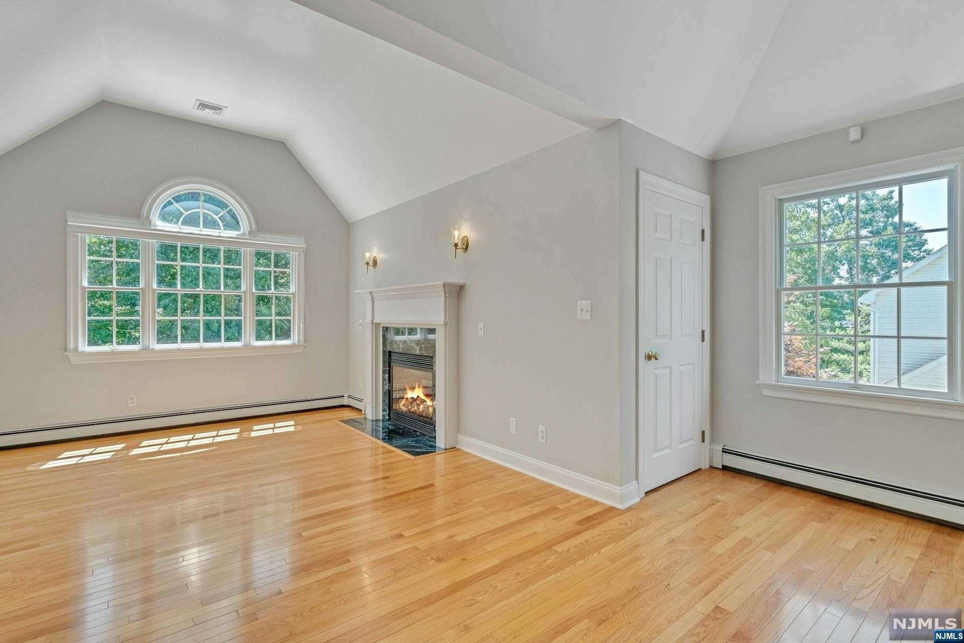 608 Bridle Path