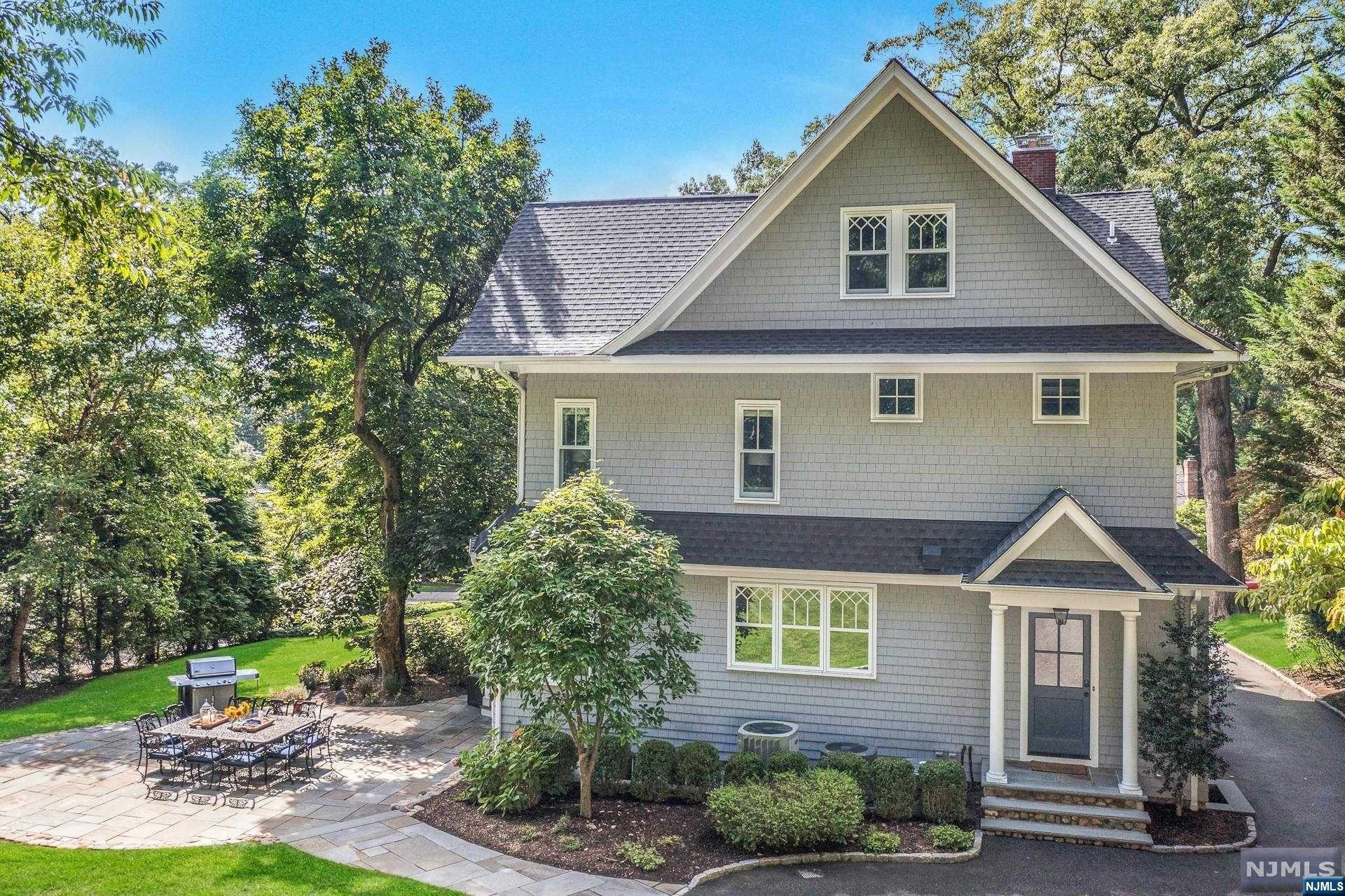 229 Heights Road