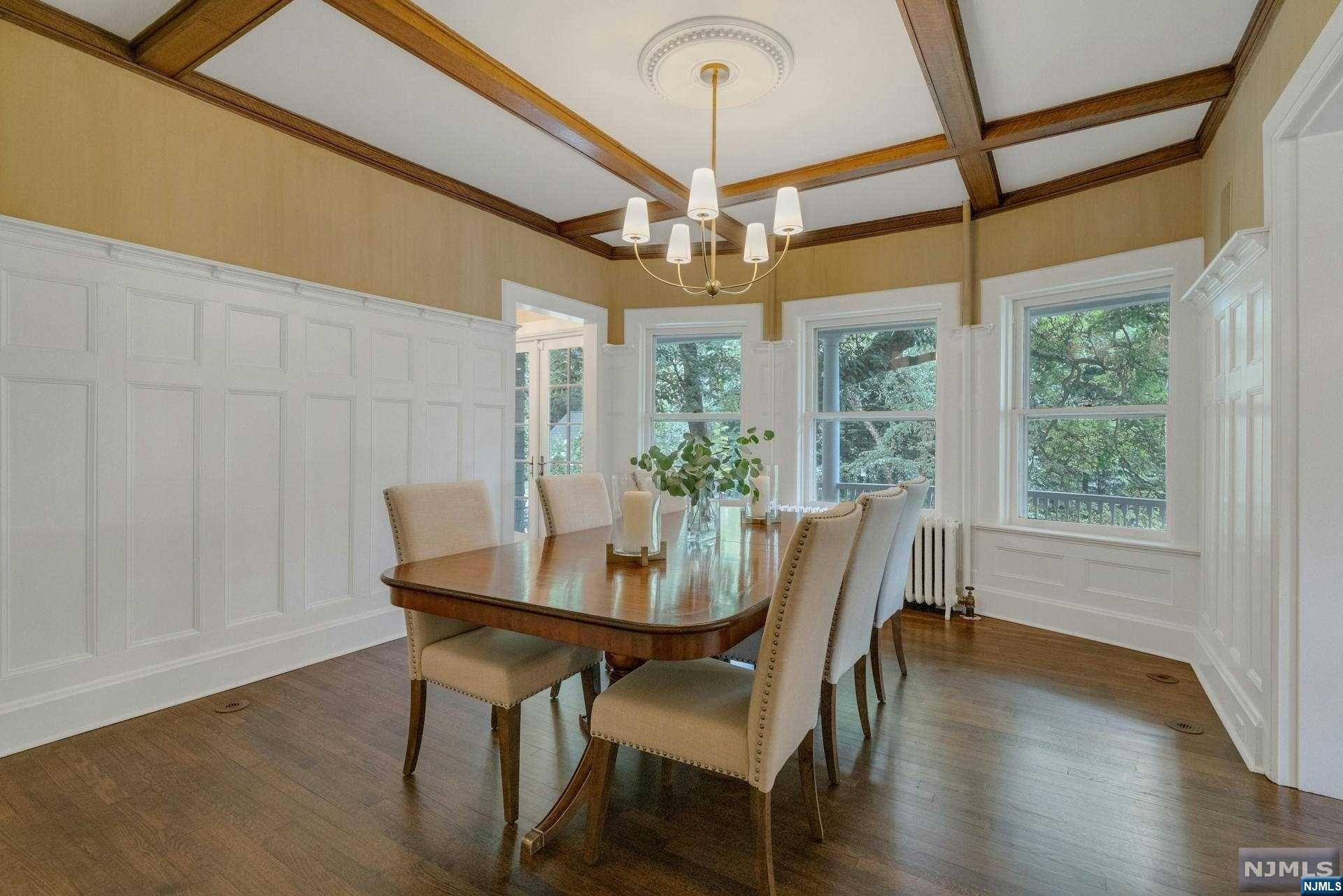 229 Heights Road