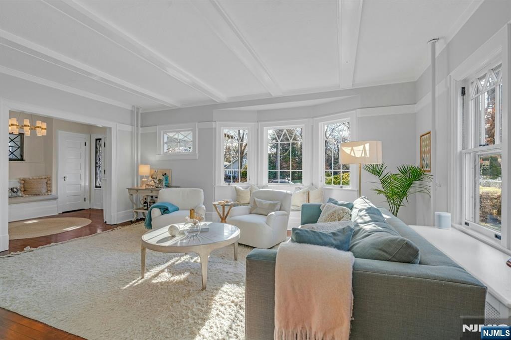 295 Orchard Place